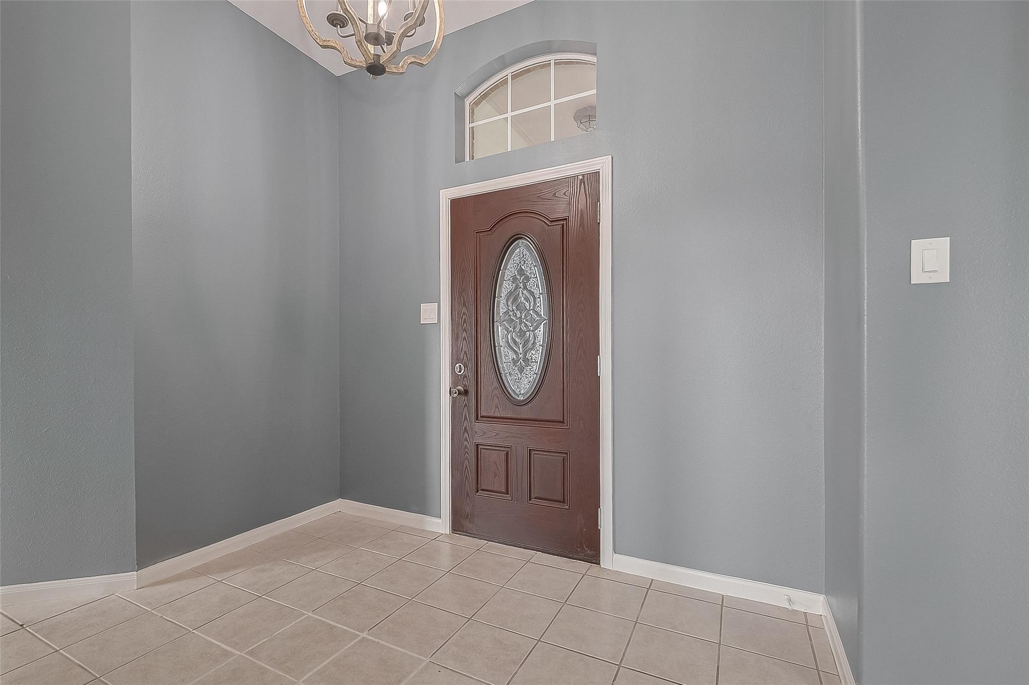 9631 Highland Pointe Drive Property Photo 6