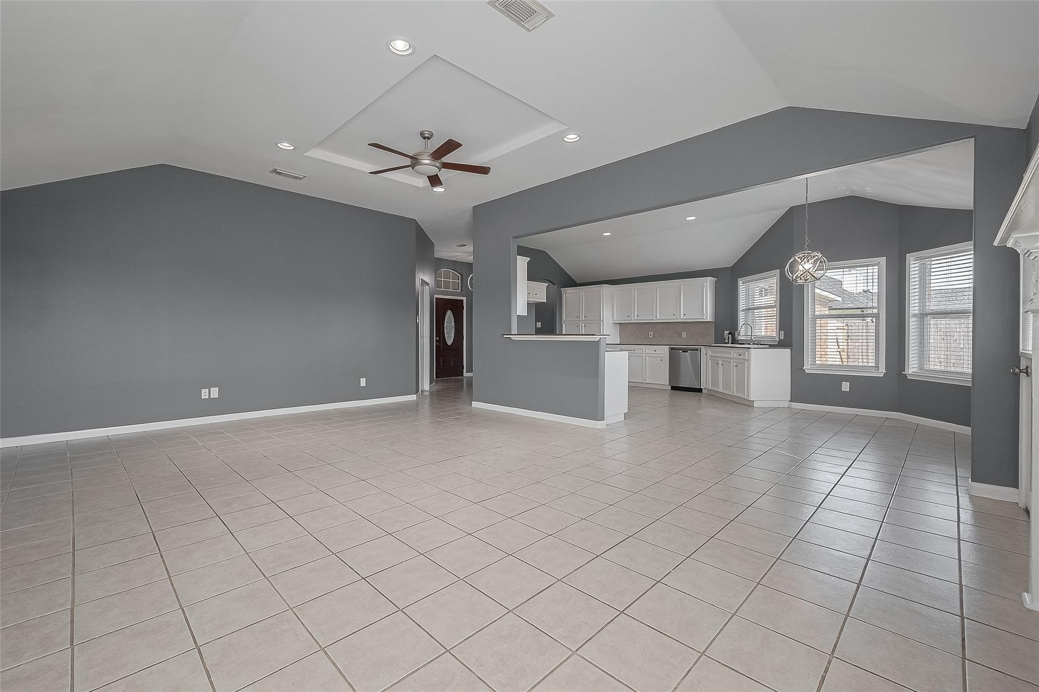 9631 Highland Pointe Drive Property Photo 10