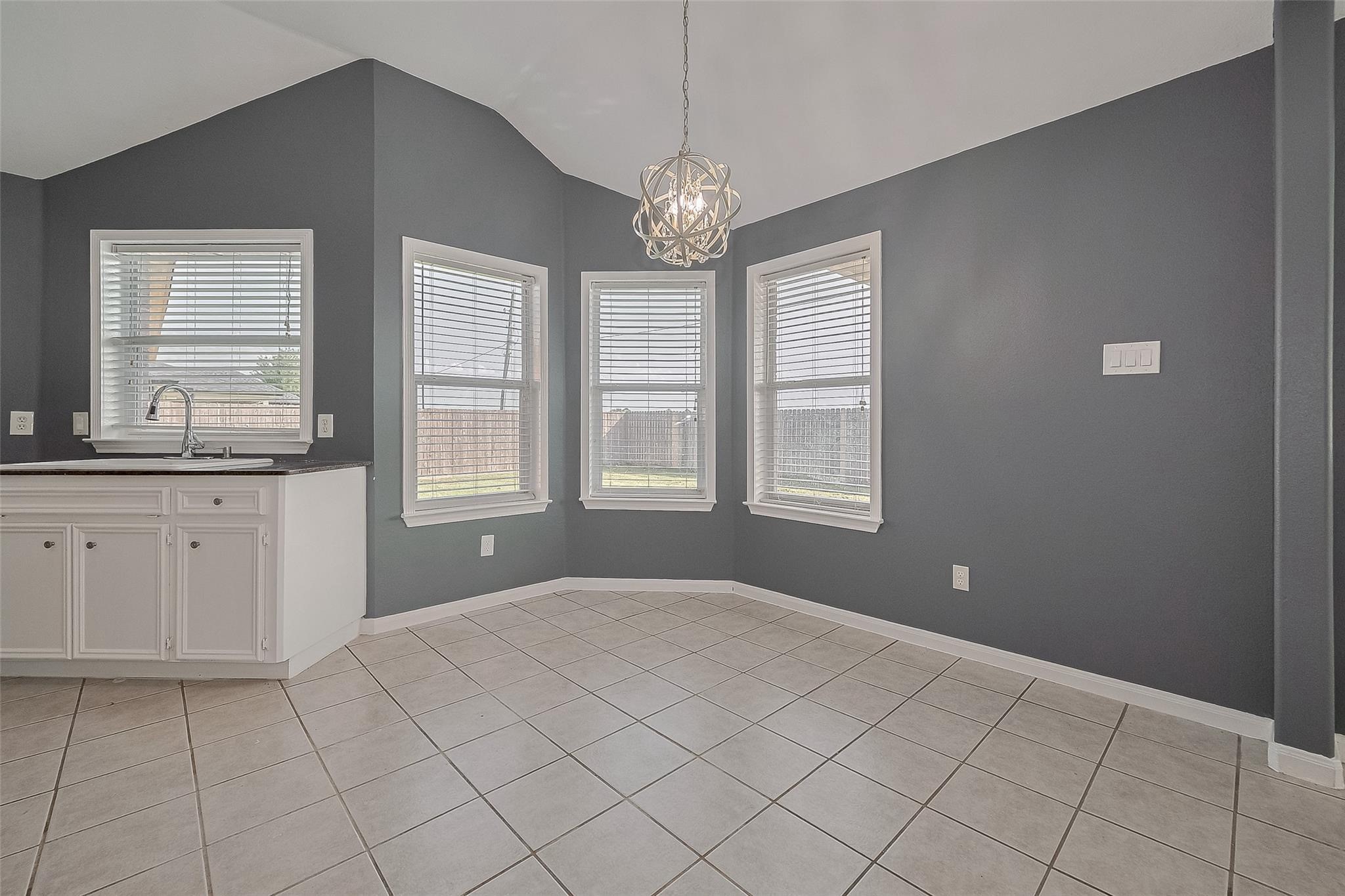 9631 Highland Pointe Drive Property Photo 13