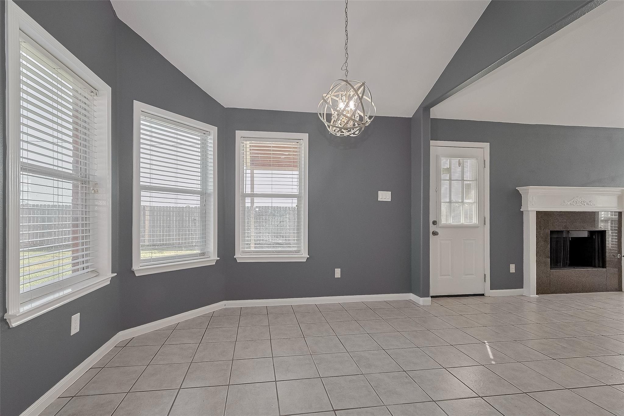 9631 Highland Pointe Drive Property Photo 14