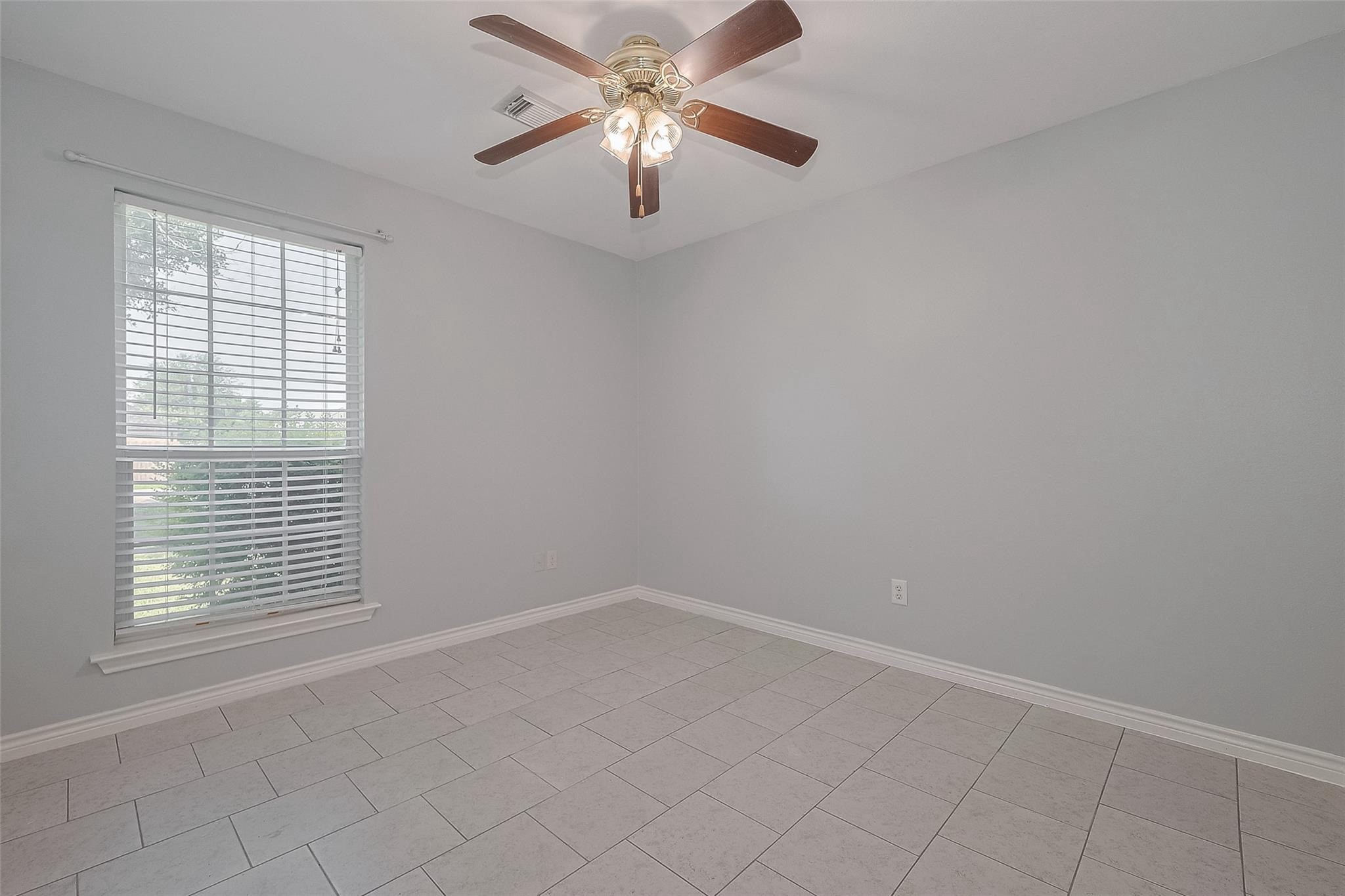 9631 Highland Pointe Drive Property Photo 24
