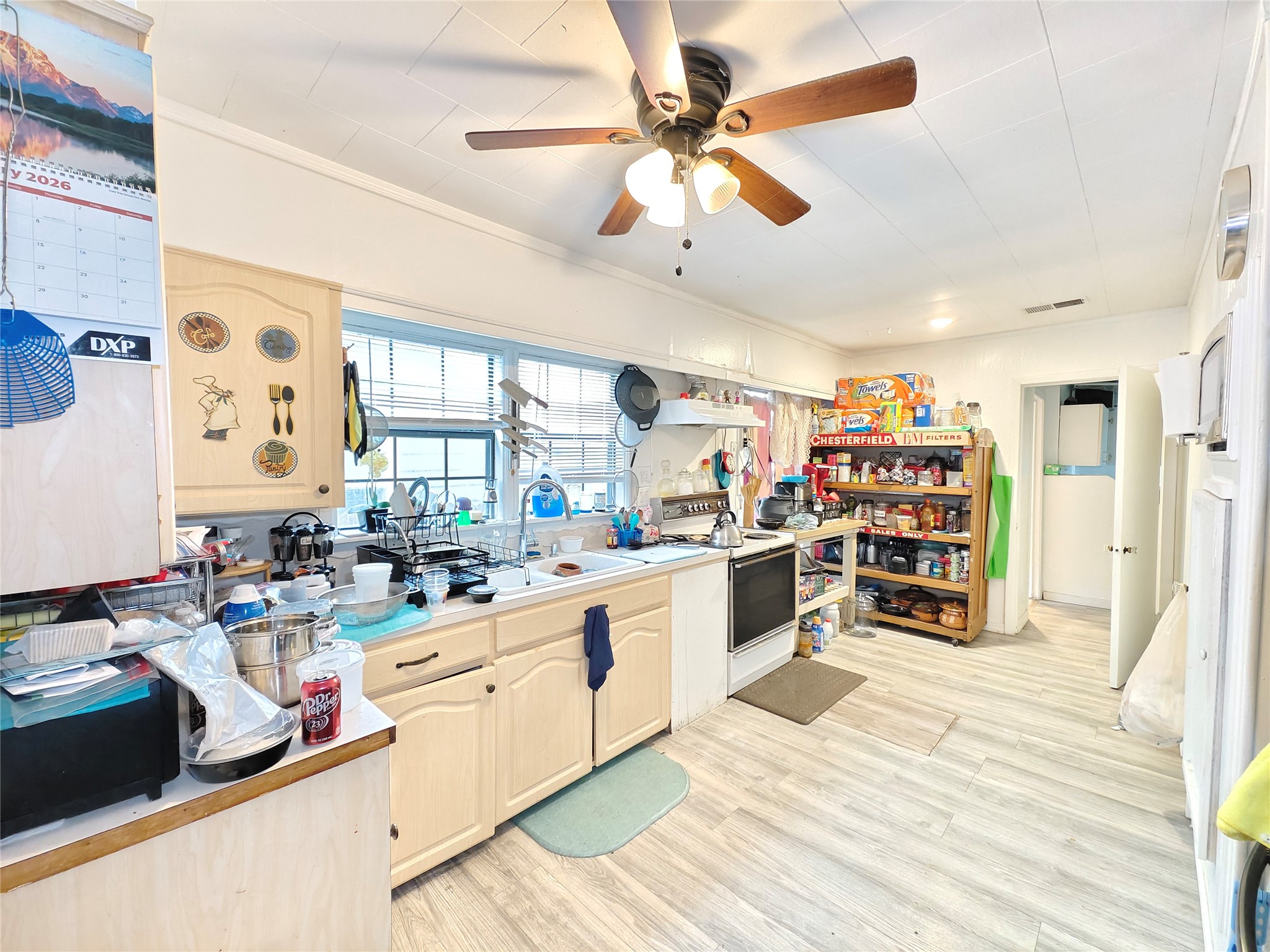 7931 Scanlock Street Property Photo 12
