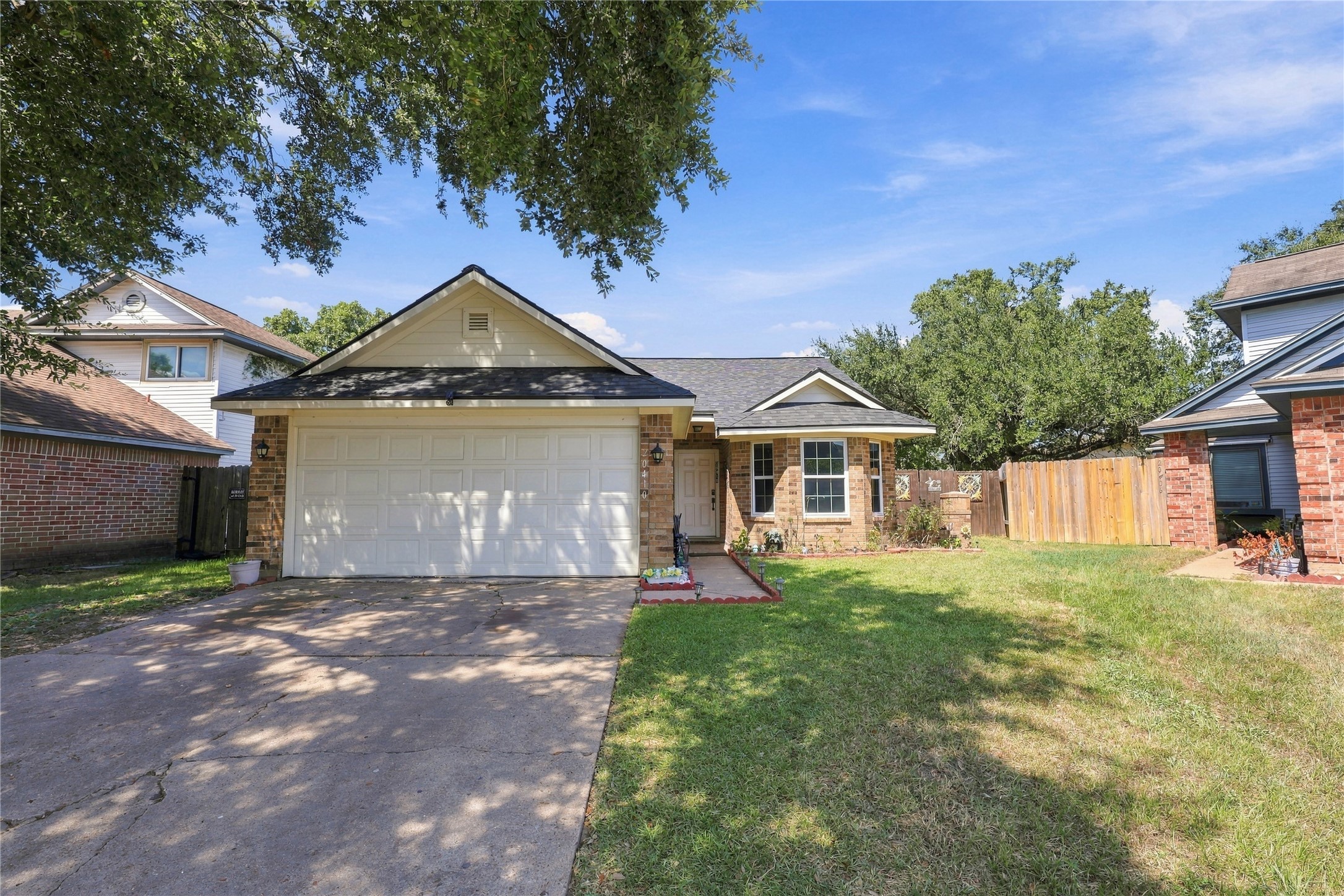 20410 Blue Beech Drive Property Photo 2