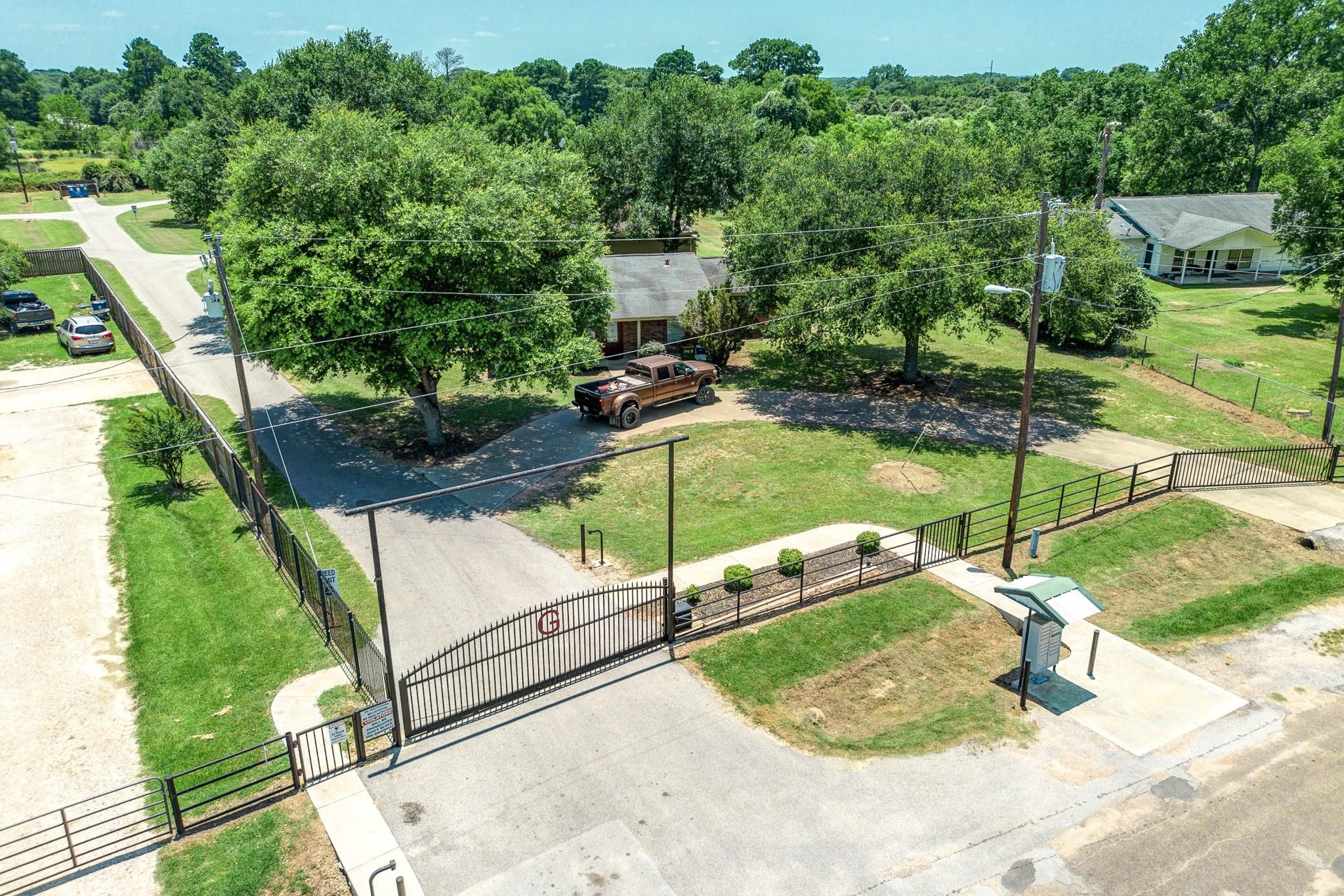 37557 Meadowview Drive Property Photo 2