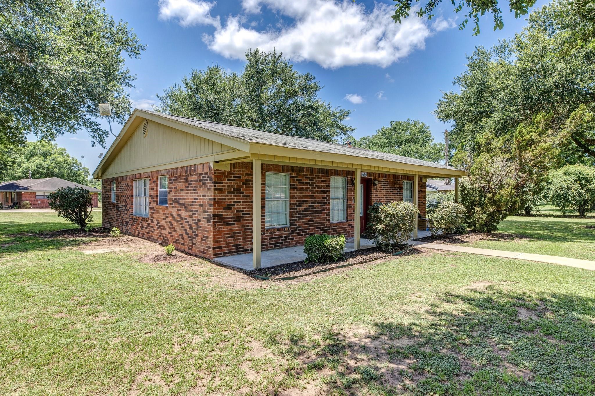 37557 Meadowview Drive Property Photo 6