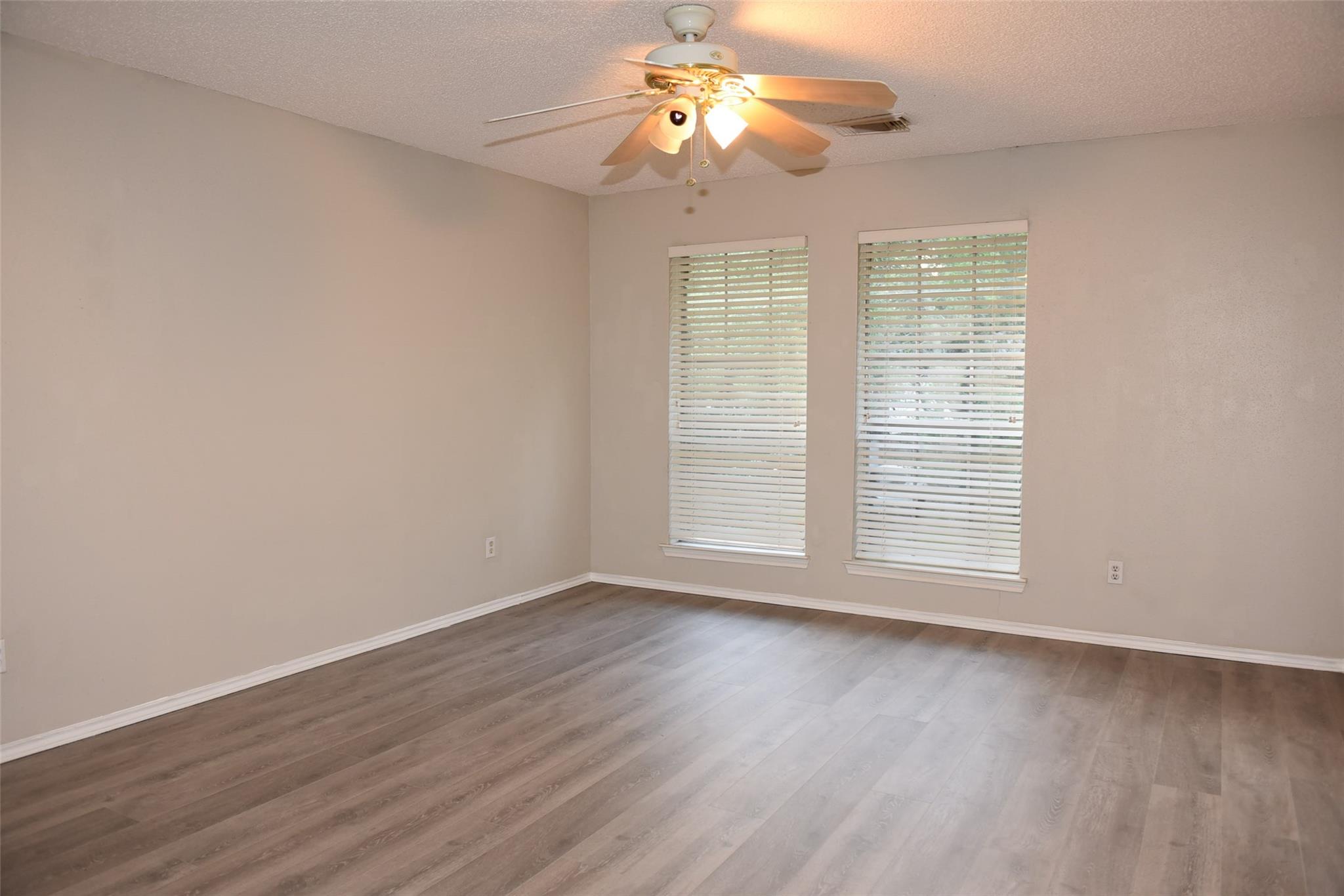 2811 Grants River Circle Property Photo 23