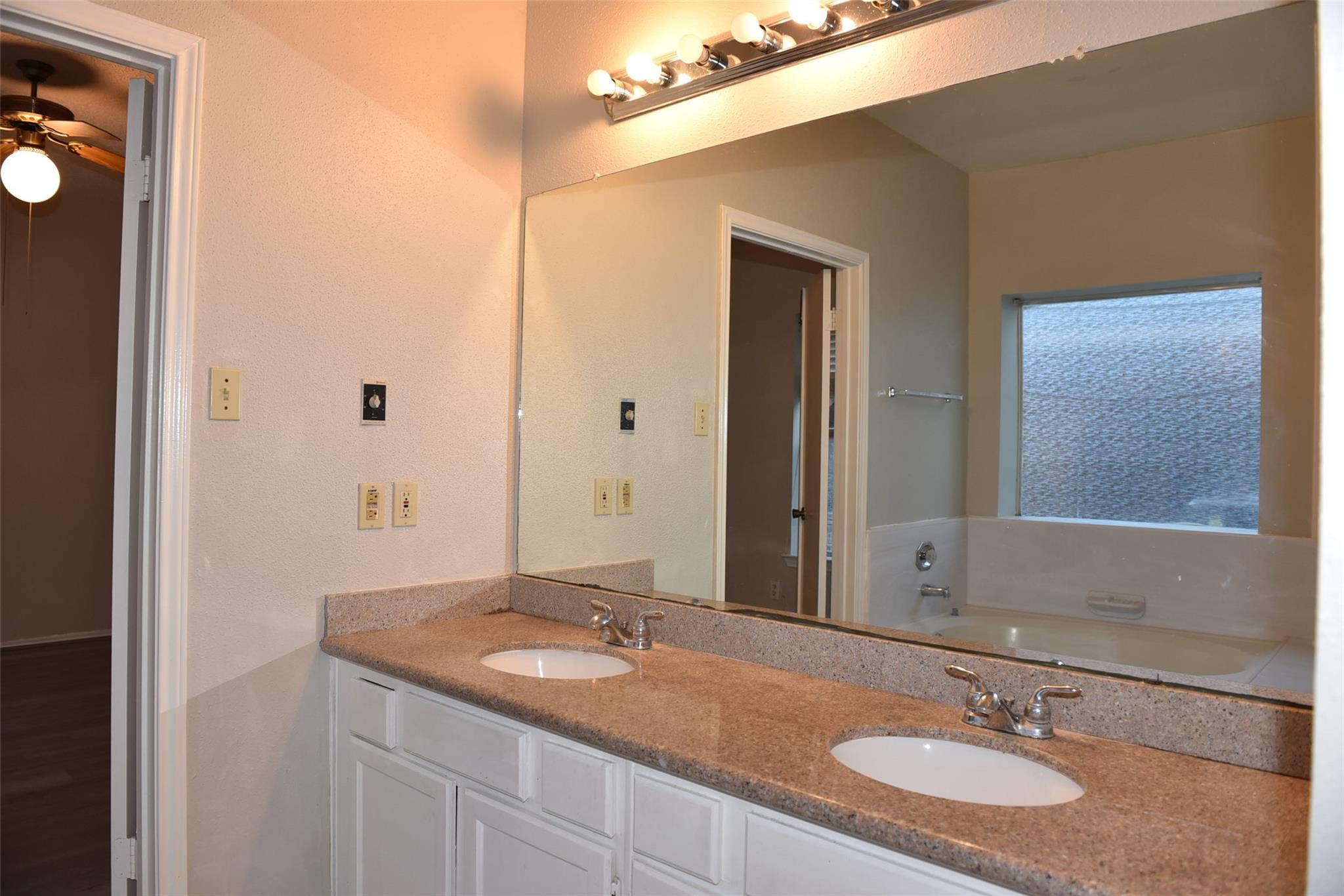 2811 Grants River Circle Property Photo 26
