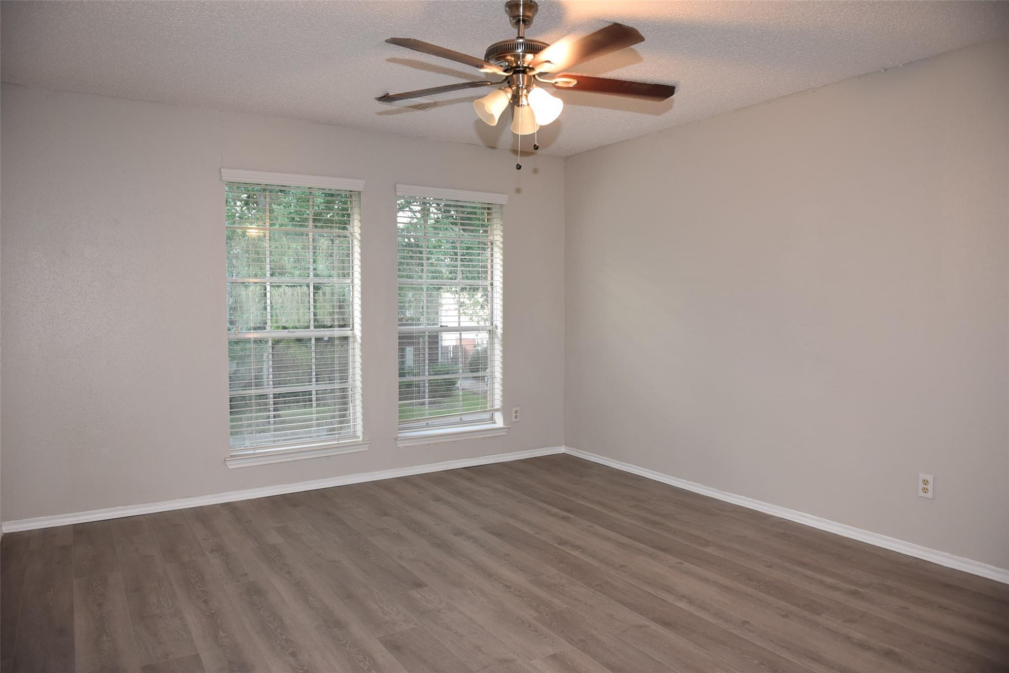 2811 Grants River Circle Property Photo 31