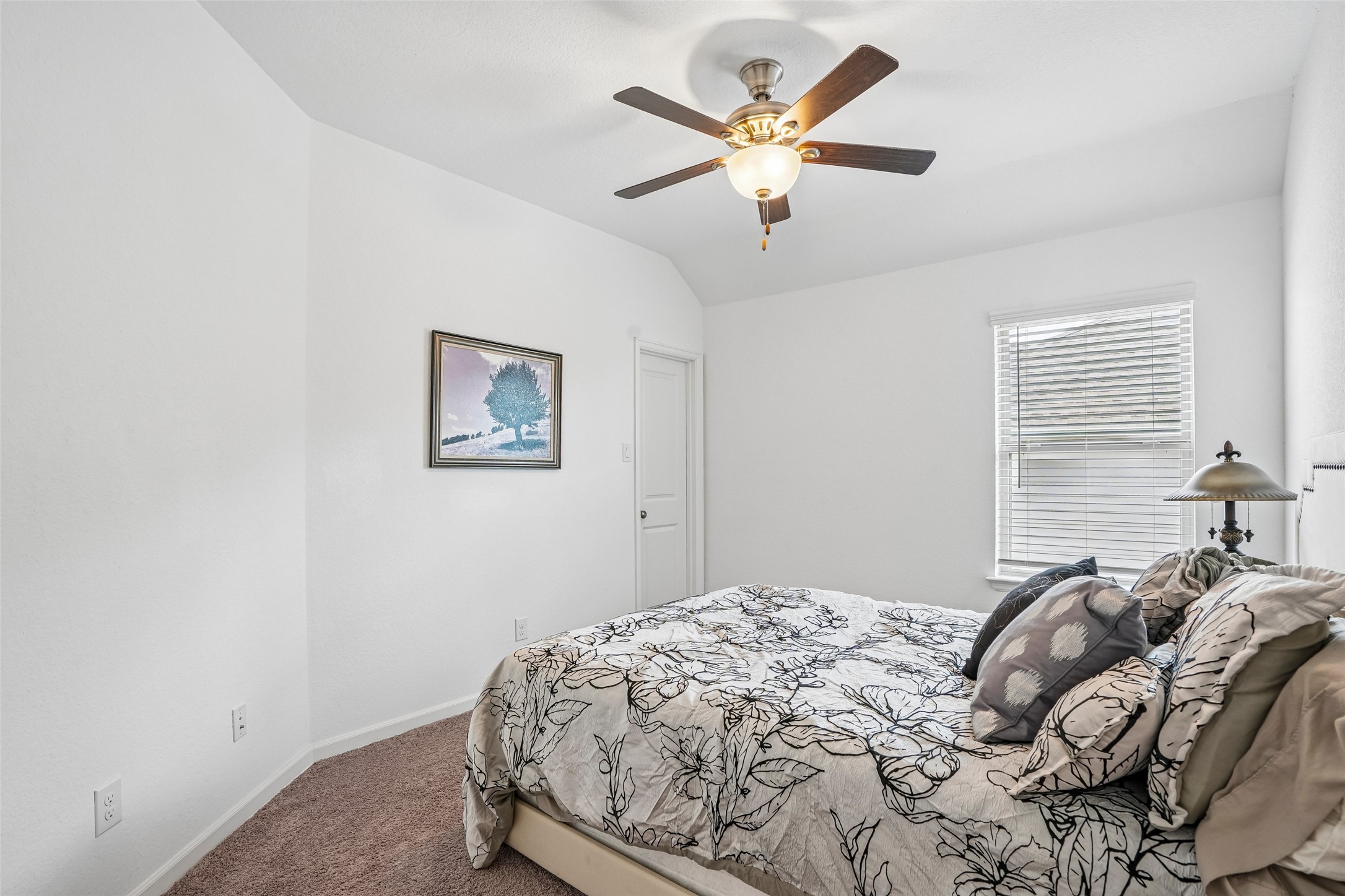 1810 Ryon Falls Drive Property Photo 21