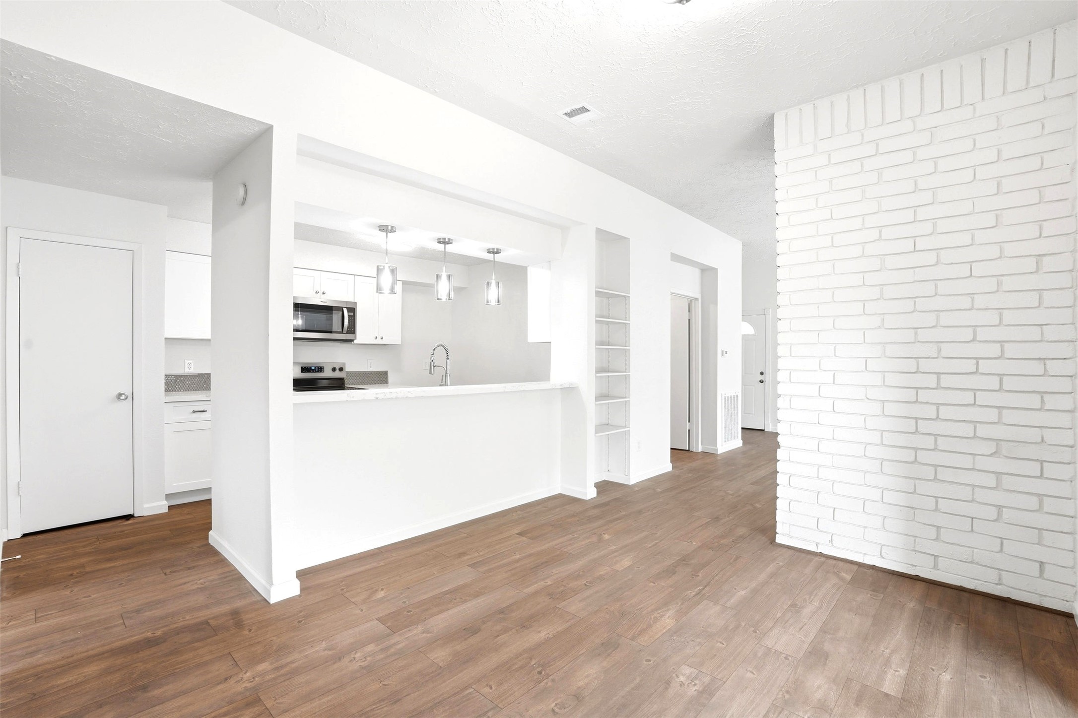 16007 Ridgegreen Drive Property Photo 17