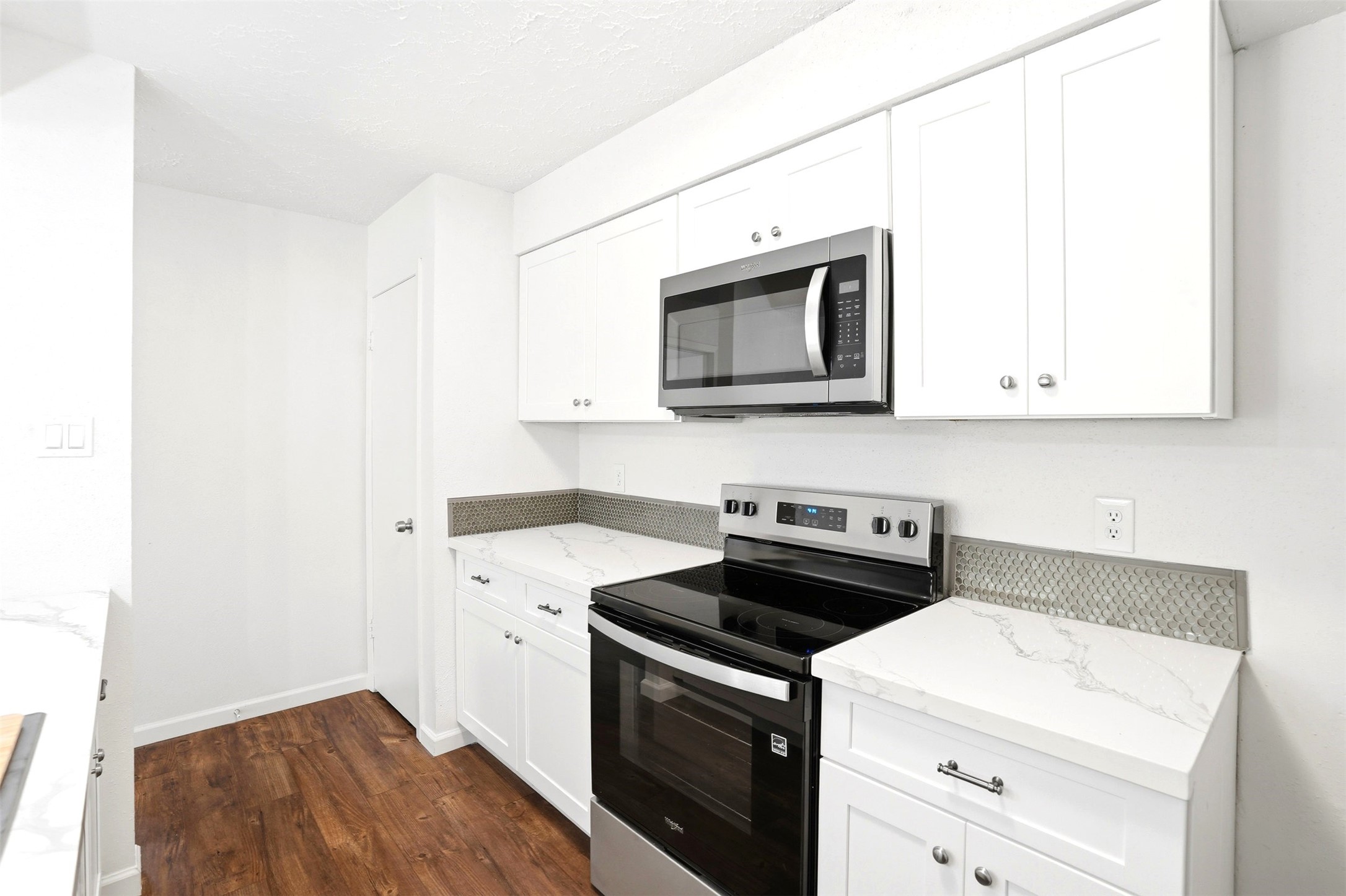 16007 Ridgegreen Drive Property Photo 18
