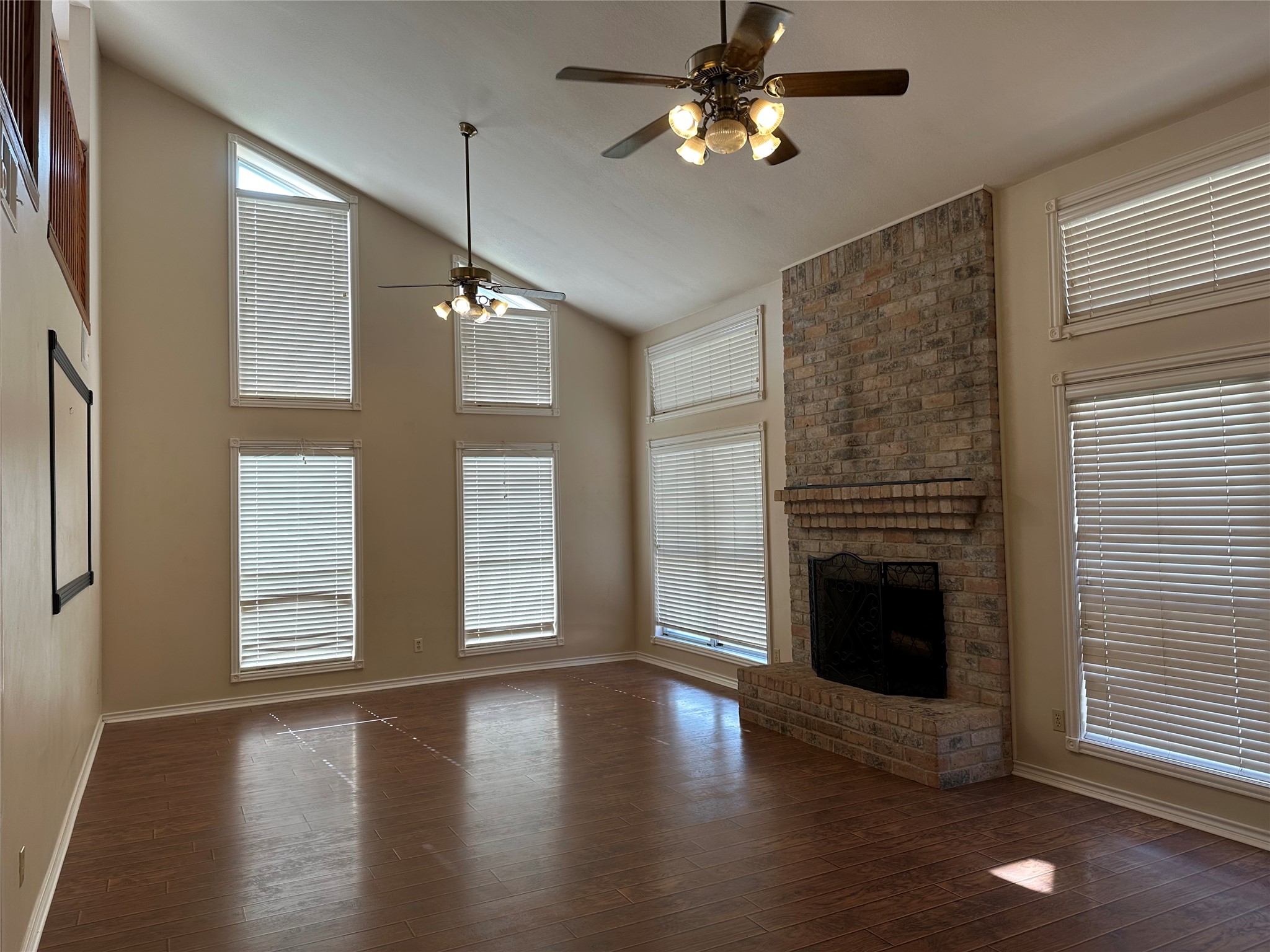 33615 Dobbin Huffsmith Road Property Photo 2