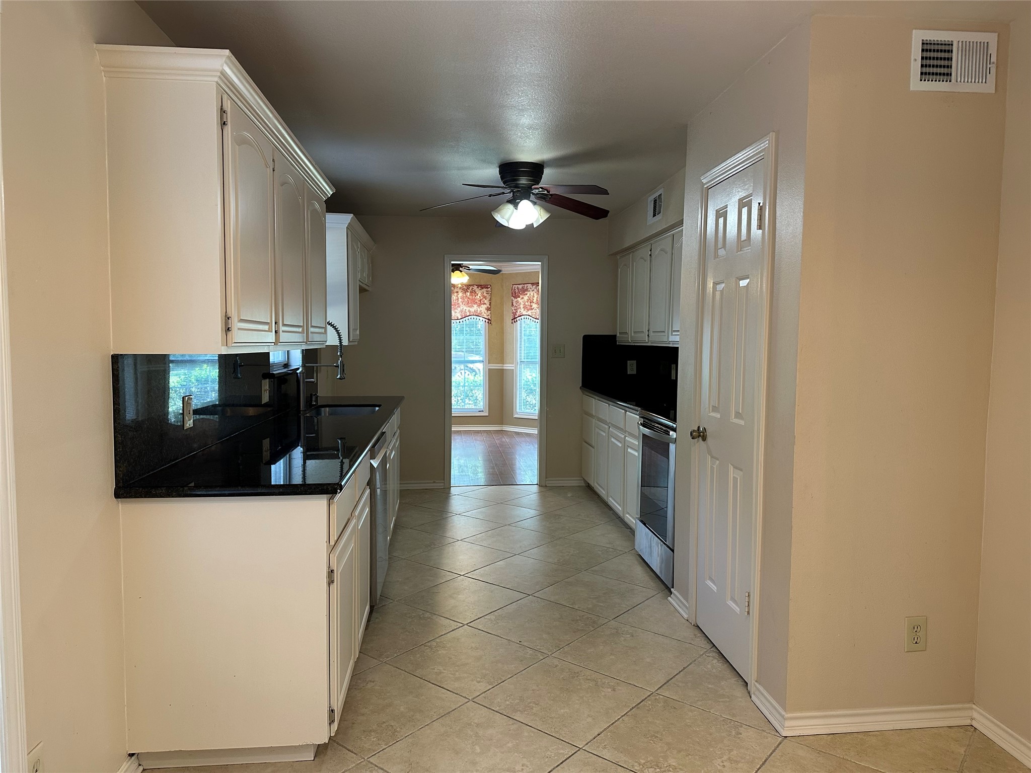 33615 Dobbin Huffsmith Road Property Photo 8