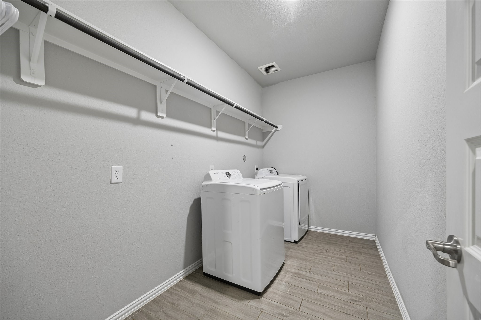 31318 Mallet Cove Property Photo 35