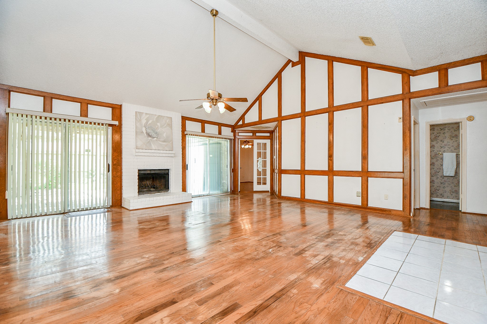 6314 Modesto Drive Property Photo 3