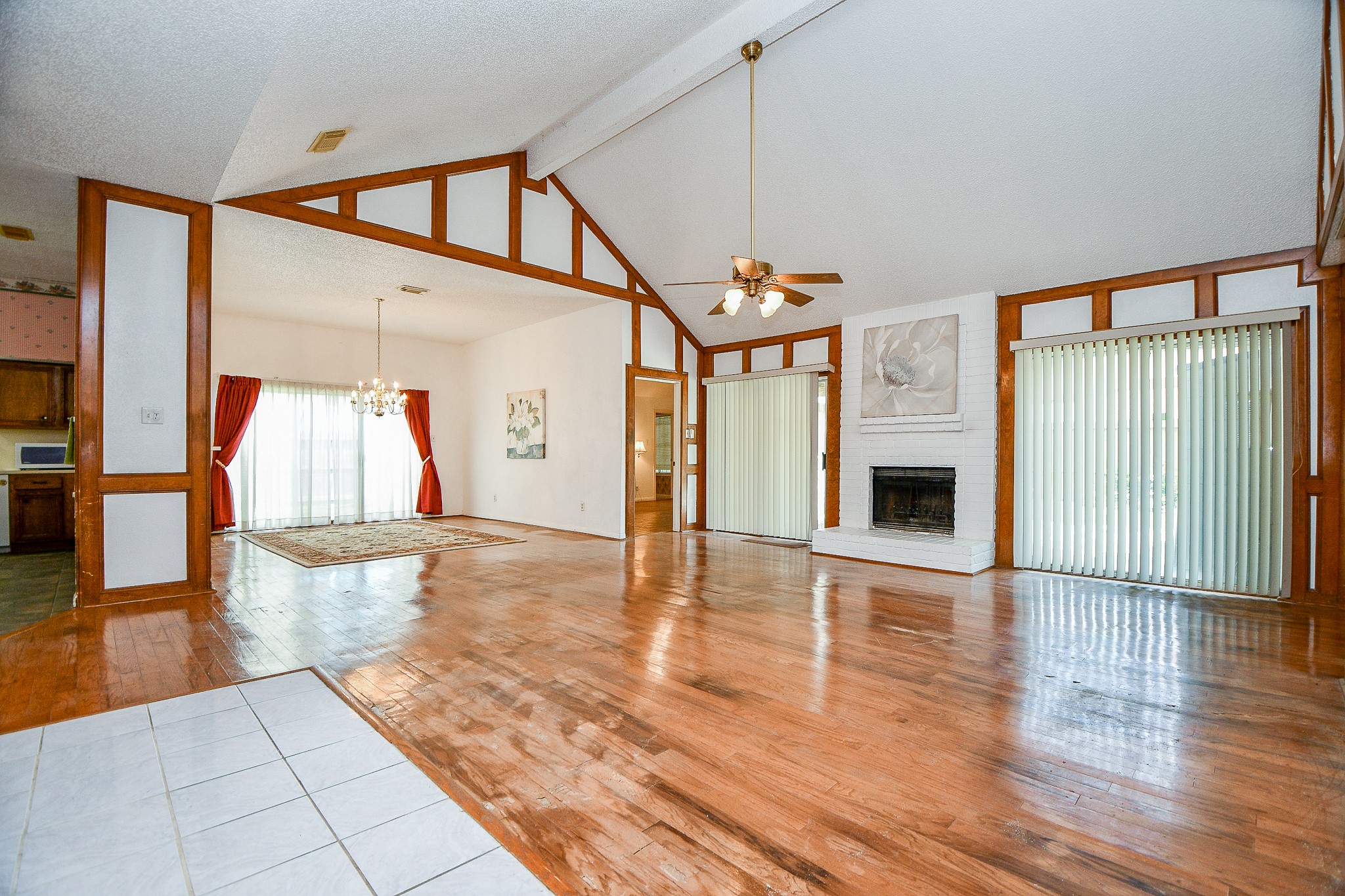 6314 Modesto Drive Property Photo 4