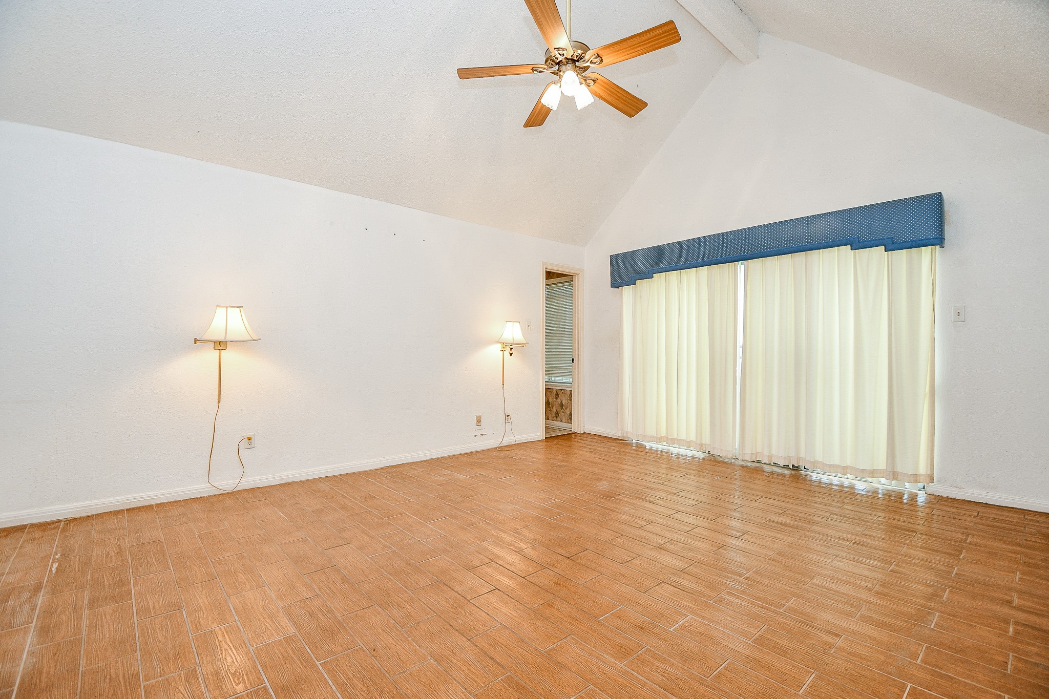 6314 Modesto Drive Property Photo 11