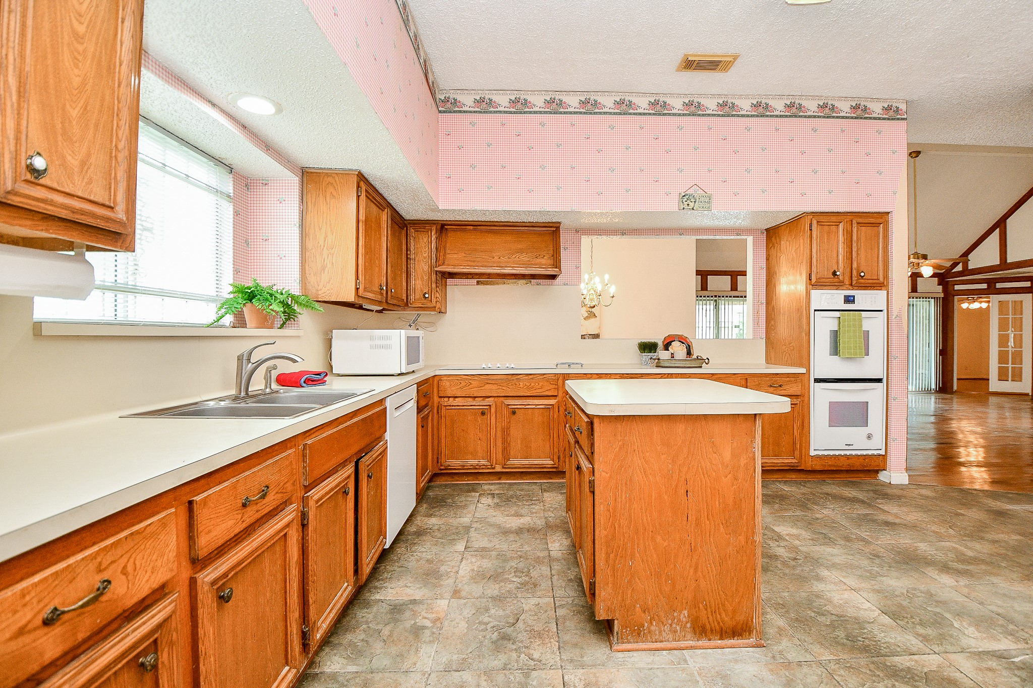 6314 Modesto Drive Property Photo 19