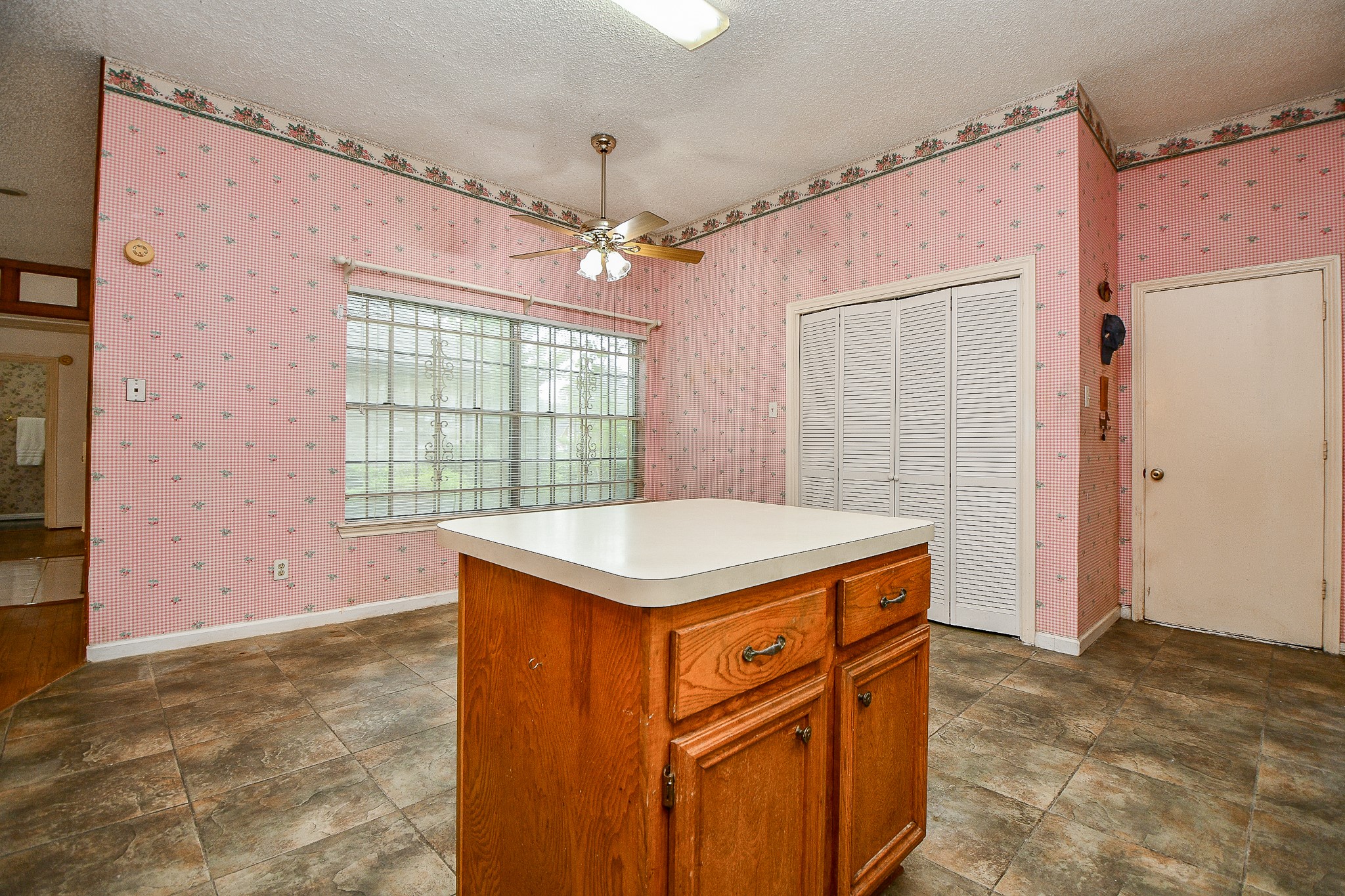 6314 Modesto Drive Property Photo 20