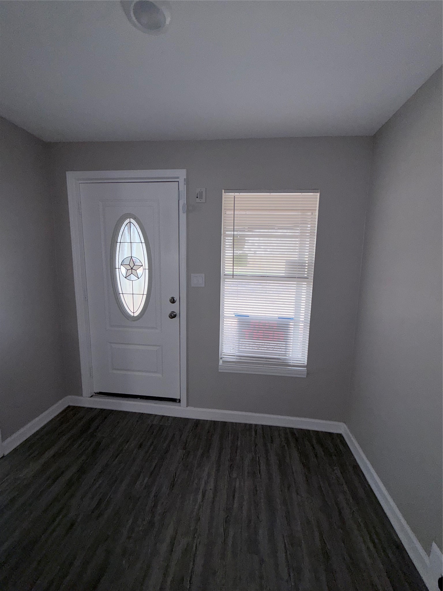 3700 4th Street Property Photo 6