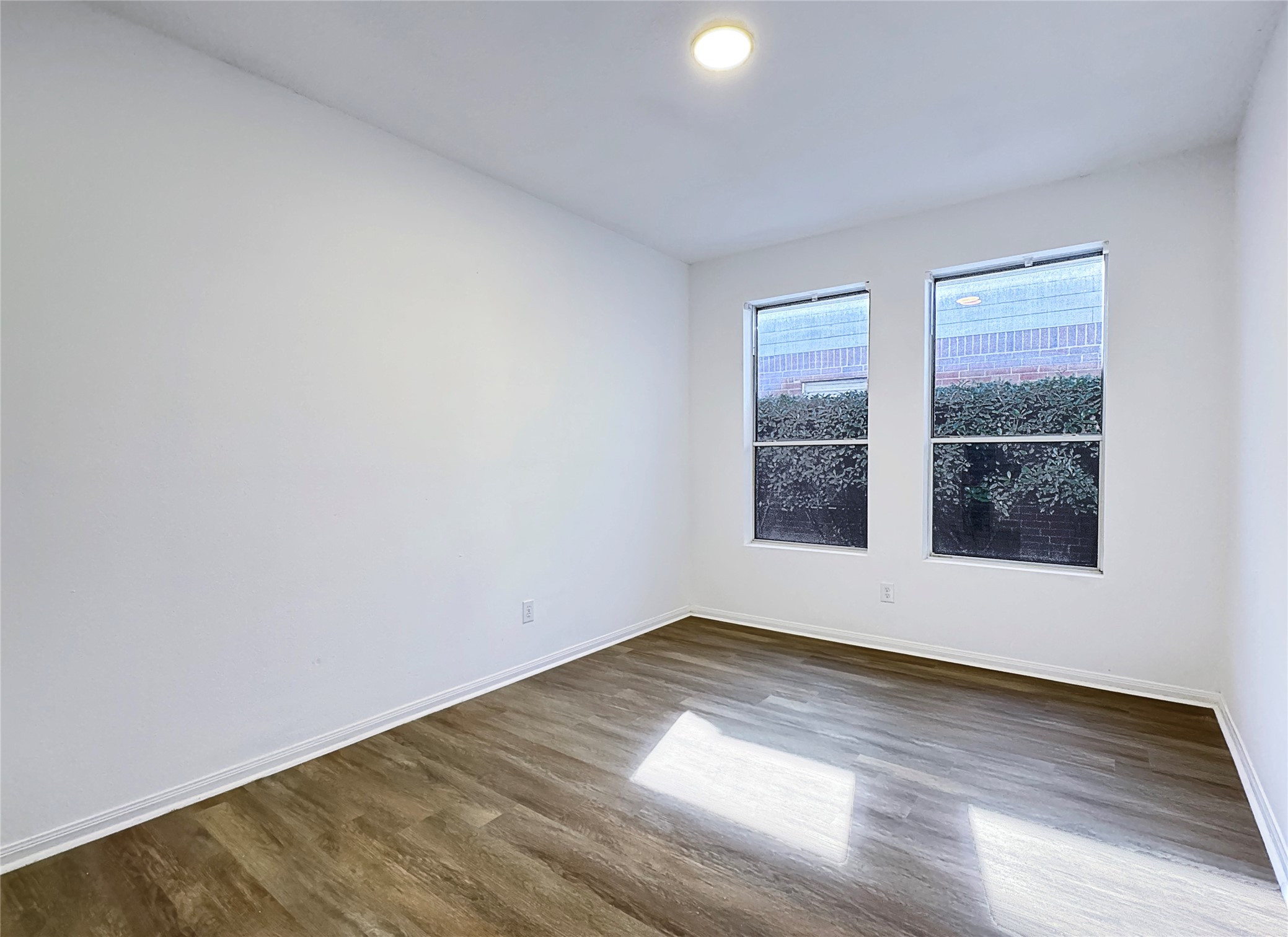 27127 Sunset Pines Drive Property Photo 17