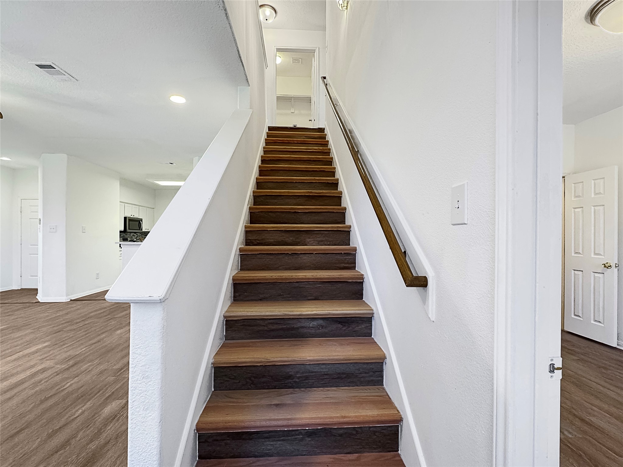 27127 Sunset Pines Drive Property Photo 23