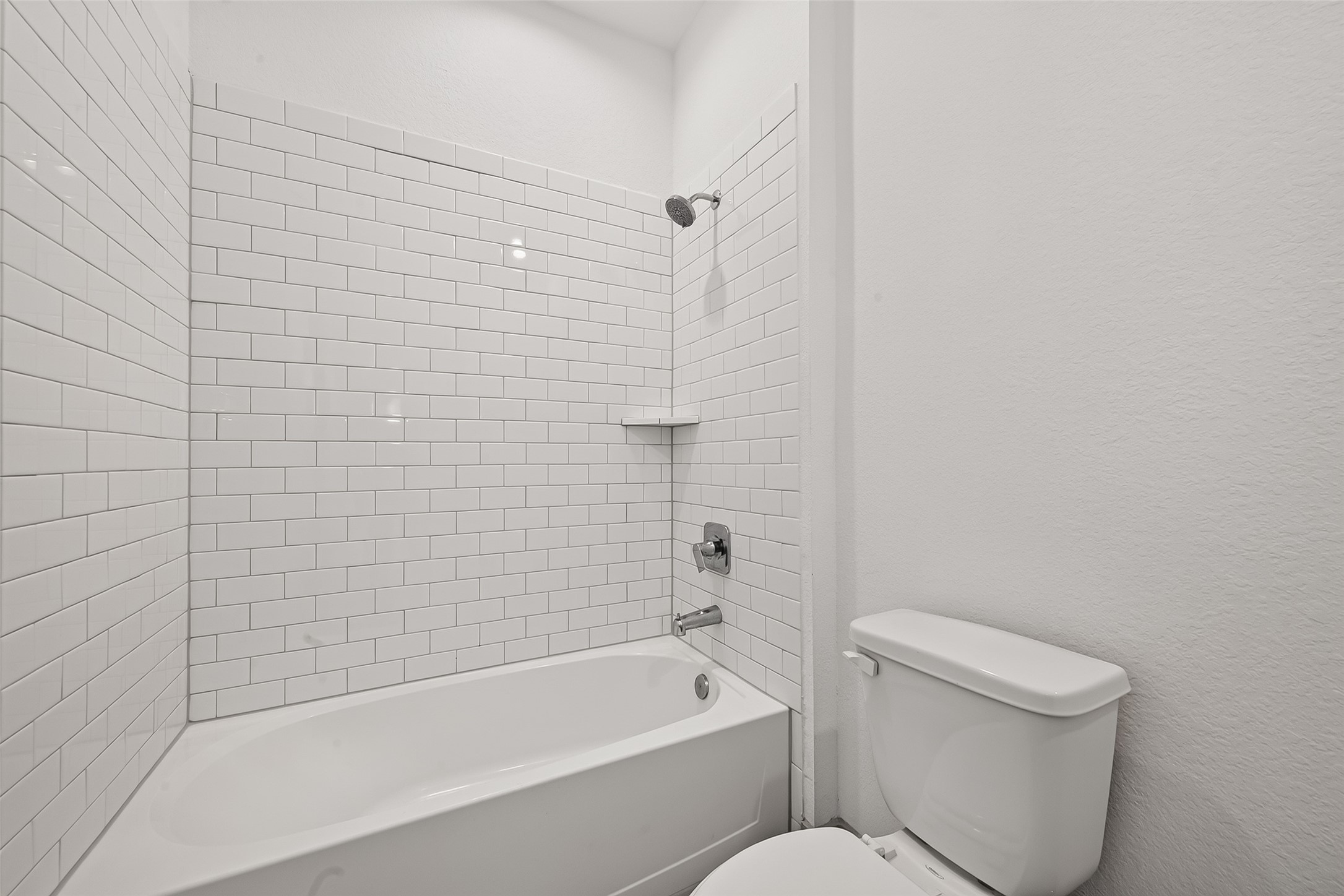 4015 Itzle Island Court Property Photo 25