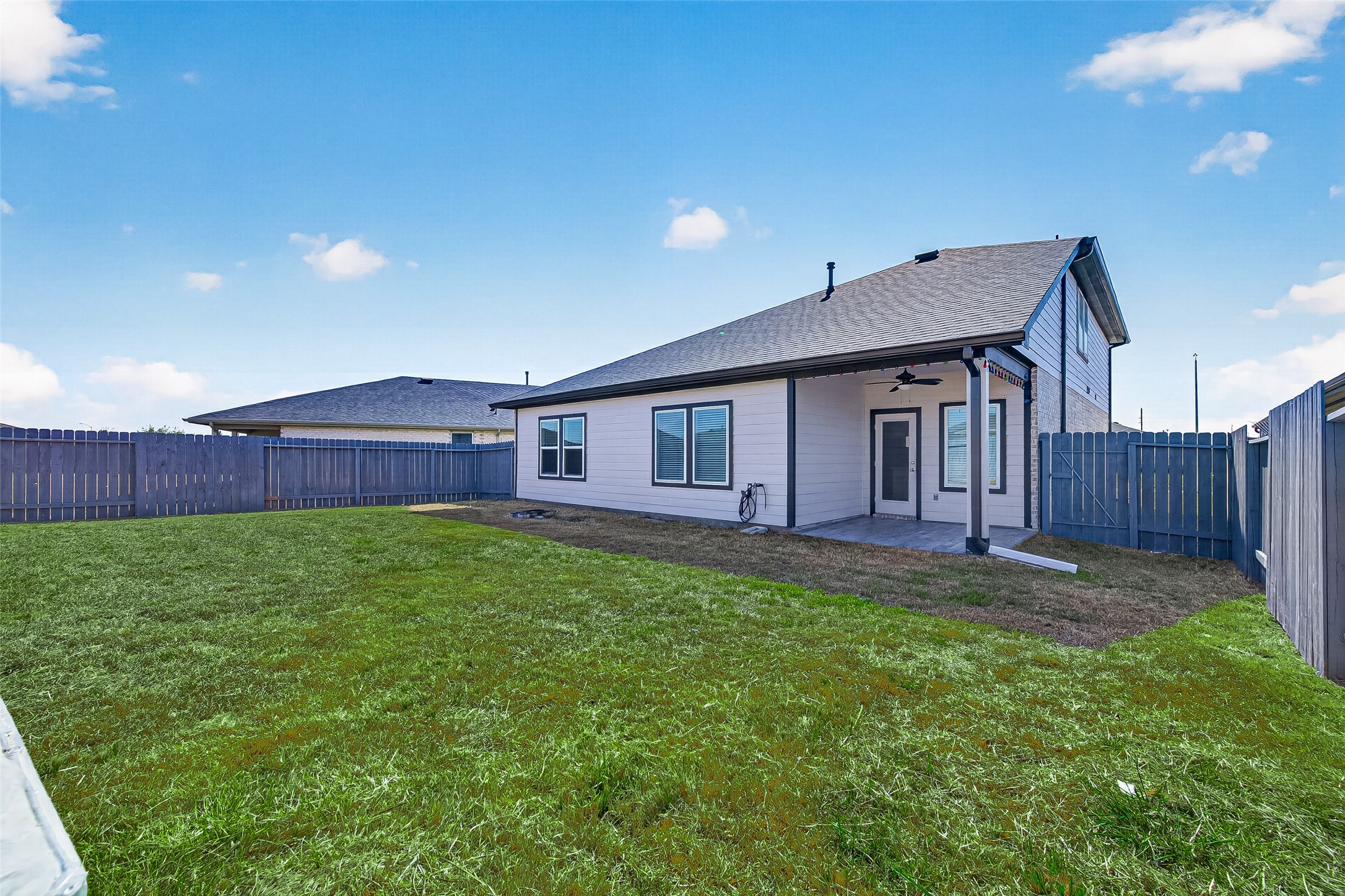 4015 Itzle Island Court Property Photo 42
