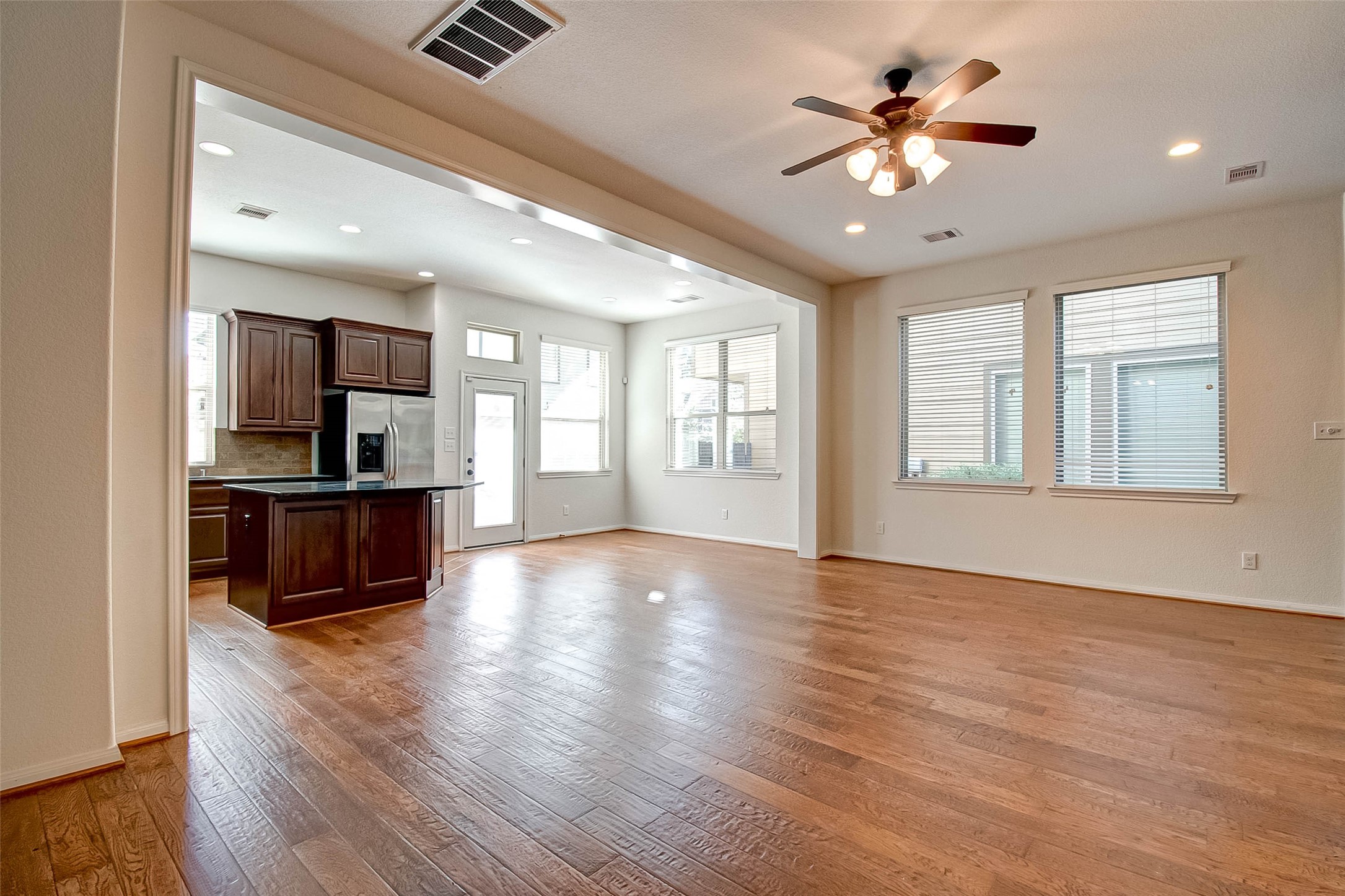20 Cheswood Manor Court Property Photo 7