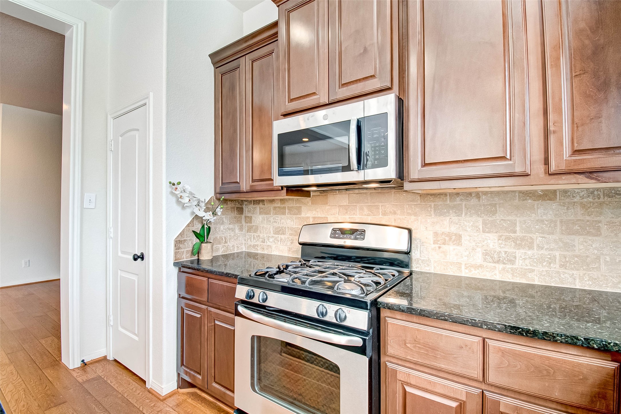 20 Cheswood Manor Court Property Photo 10