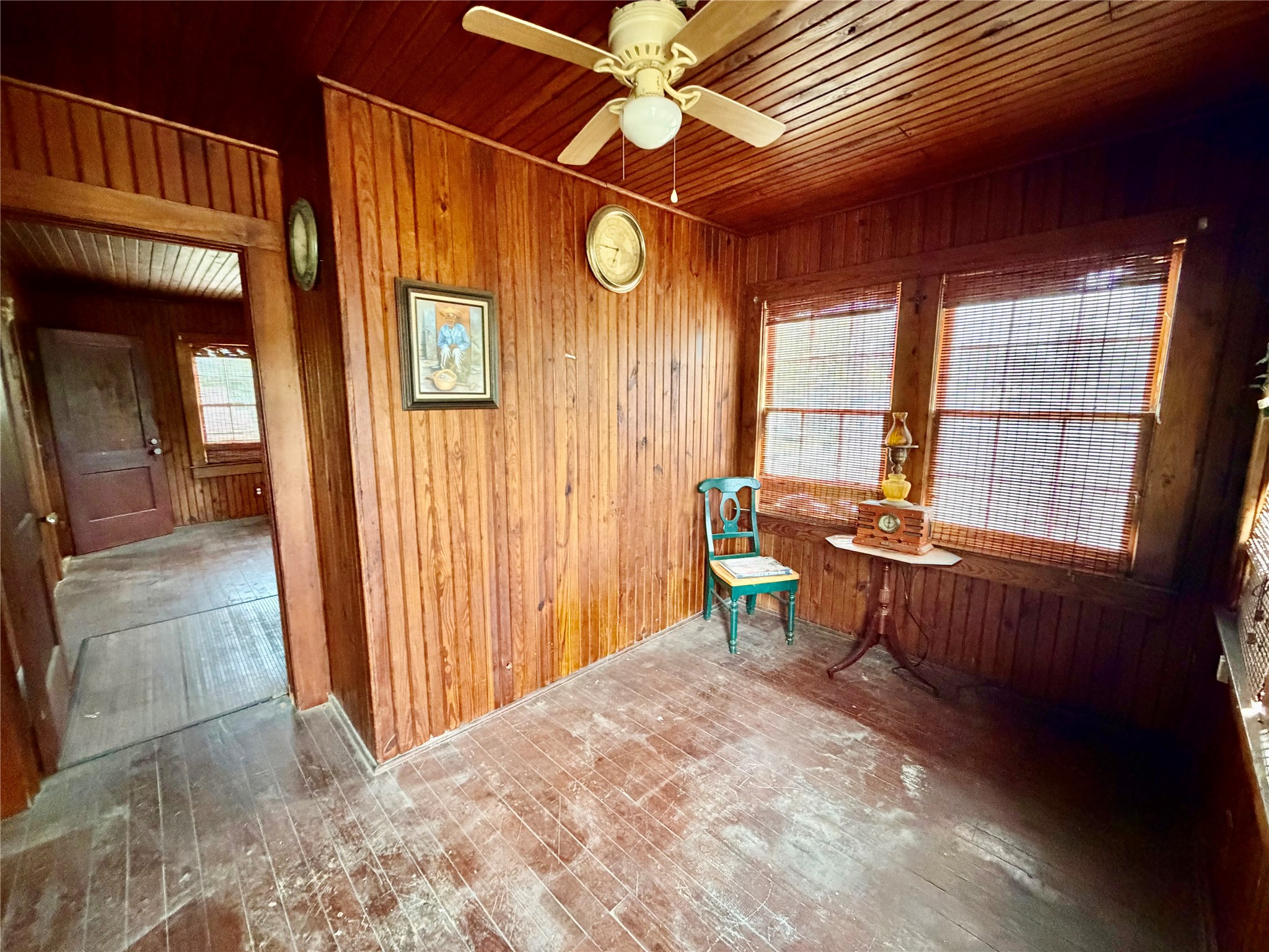 501 Avenue I Avenue Property Photo 11