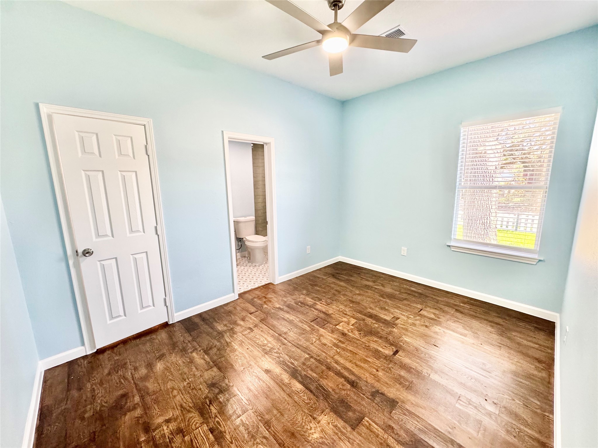 1418 30th Street Property Photo 15