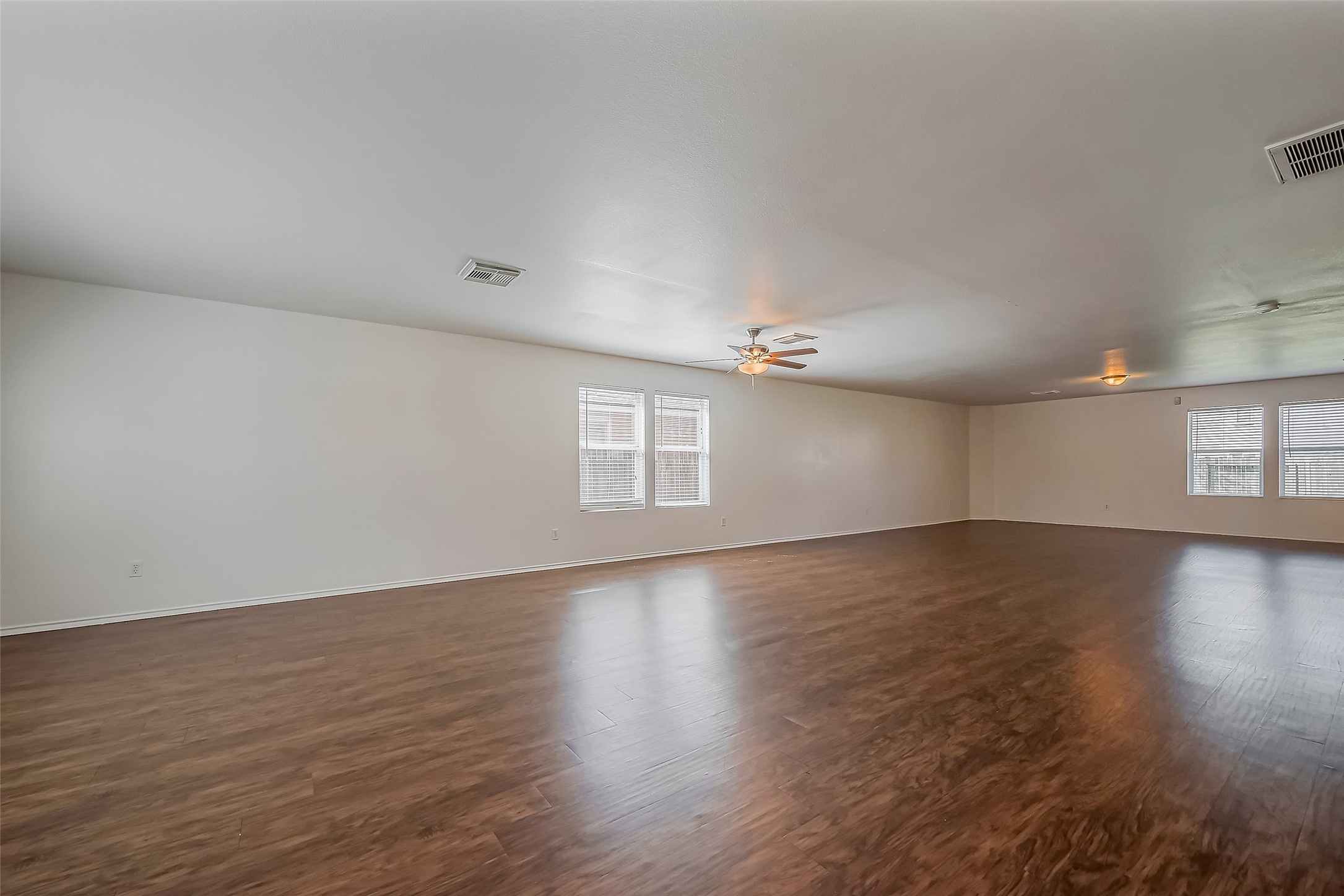 7923 Ashland Springs Lane Property Photo 7