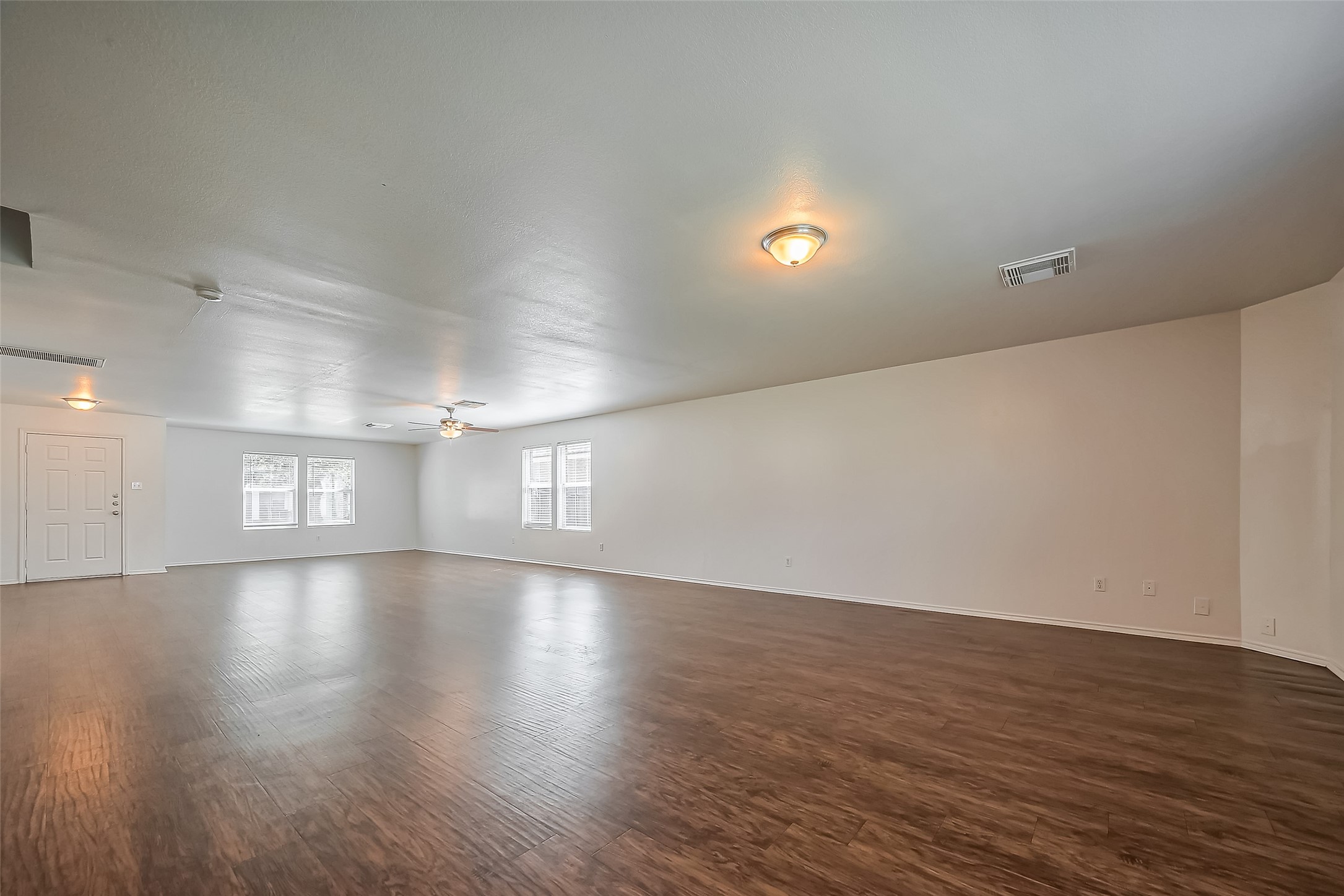 7923 Ashland Springs Lane Property Photo 14