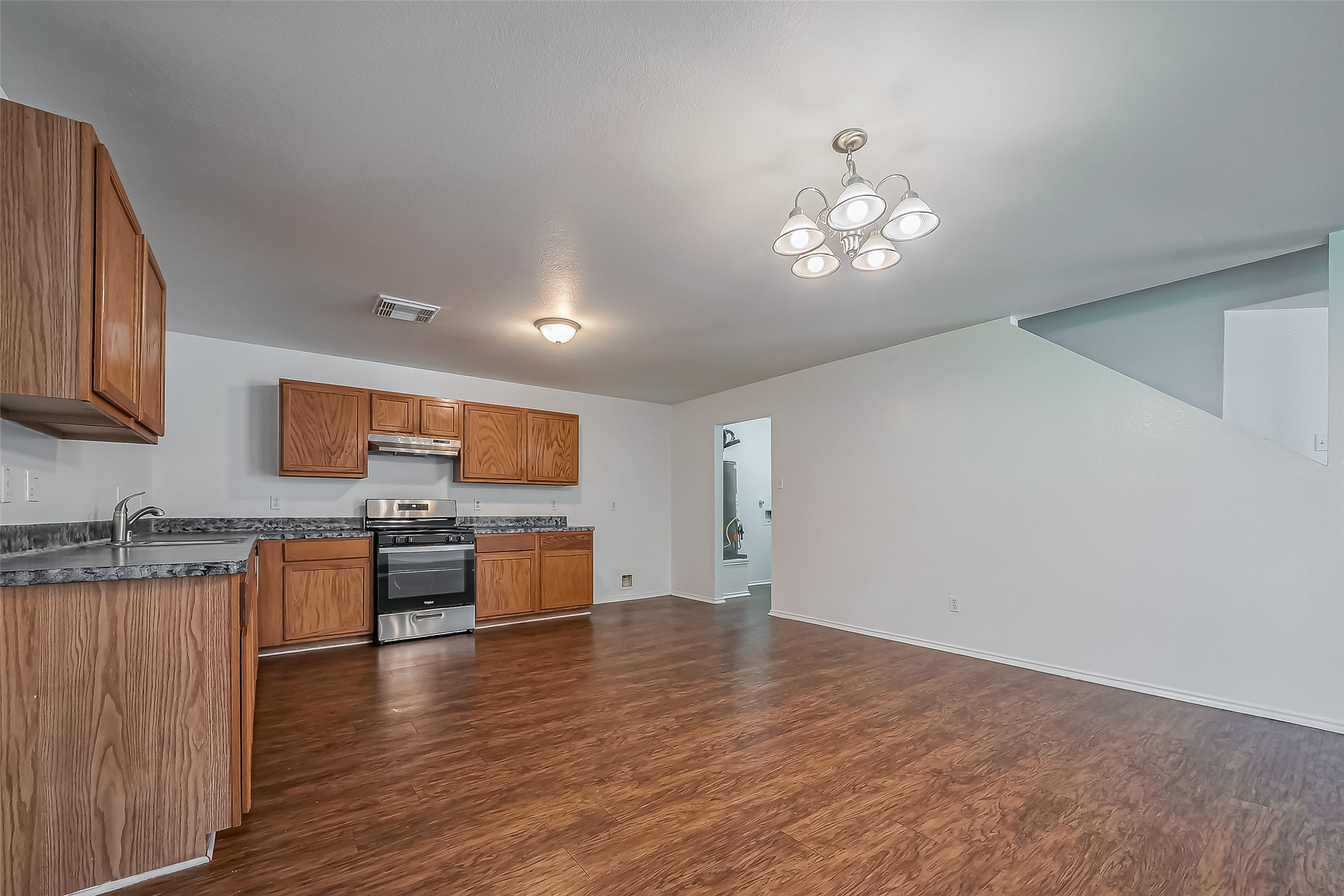 7923 Ashland Springs Lane Property Photo 15