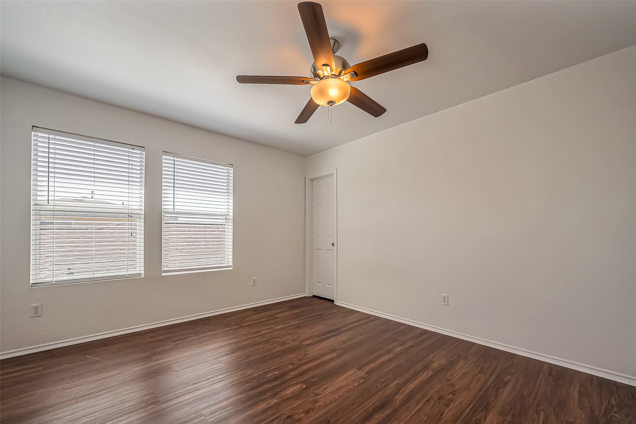 7923 Ashland Springs Lane Property Photo 29