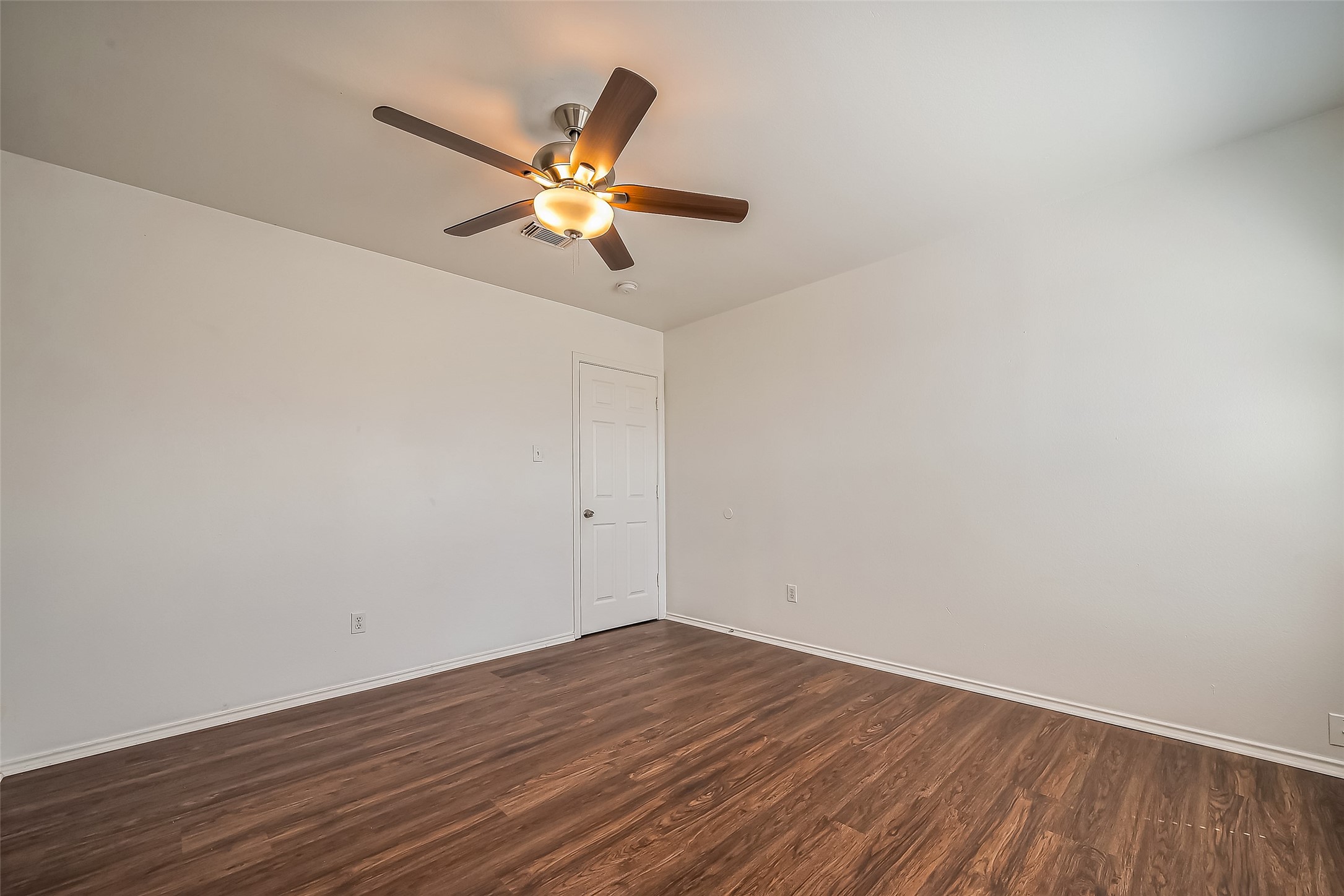 7923 Ashland Springs Lane Property Photo 30