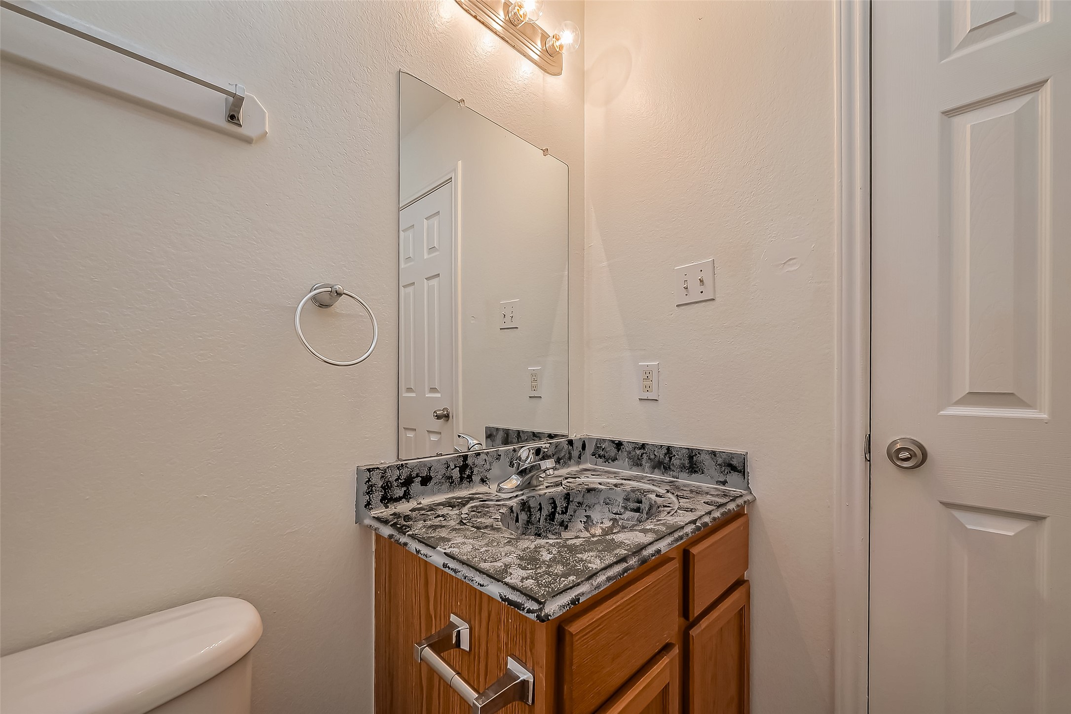 7923 Ashland Springs Lane Property Photo 34