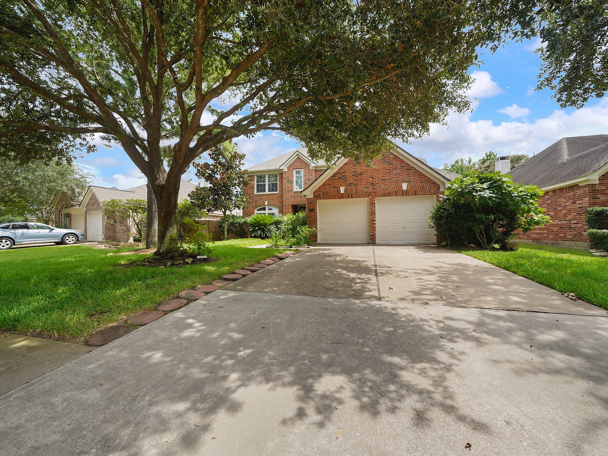 8723 Dawnblush Lane Property Photo 1