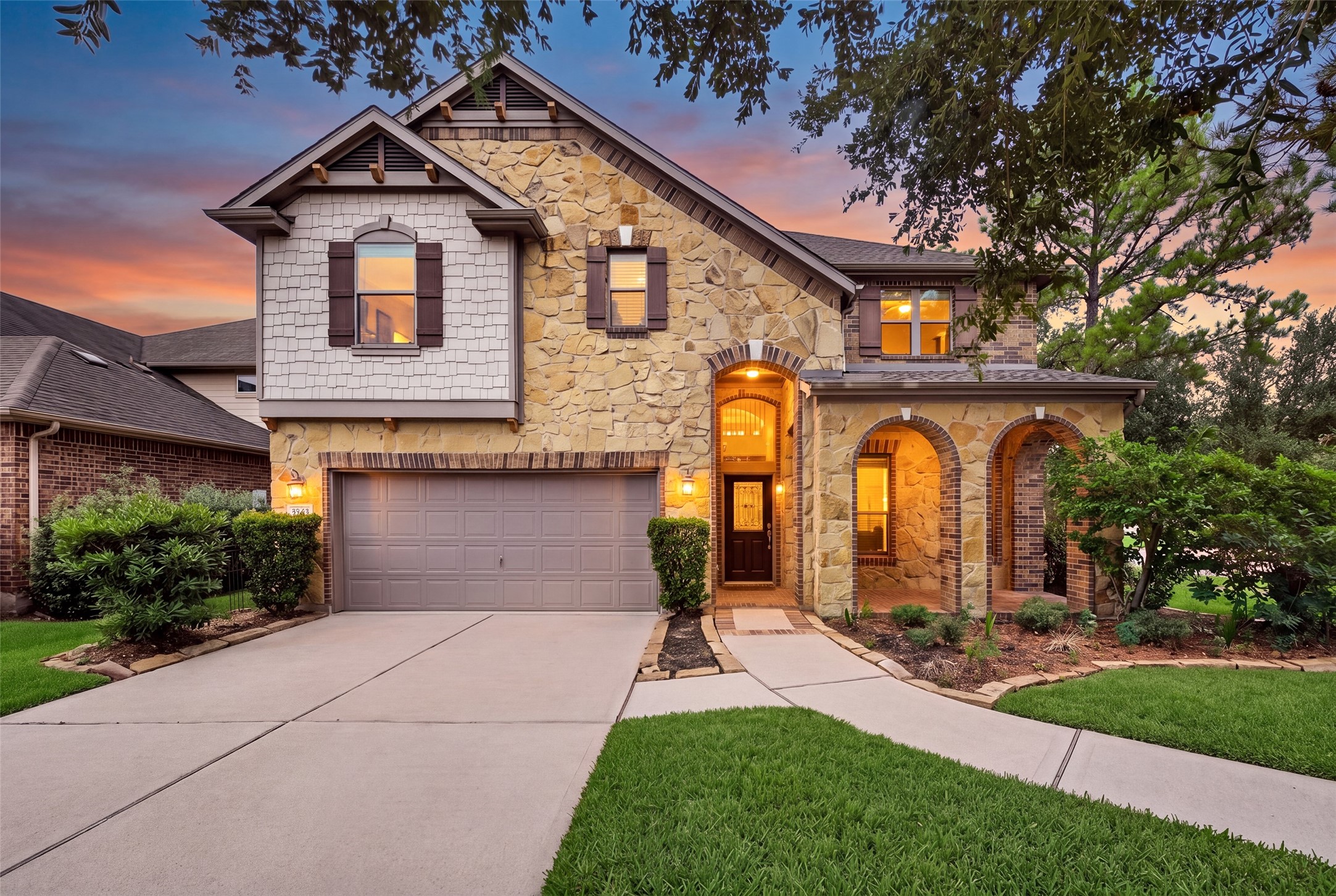 8343 Sedona Ridge Drive Property Photo 1