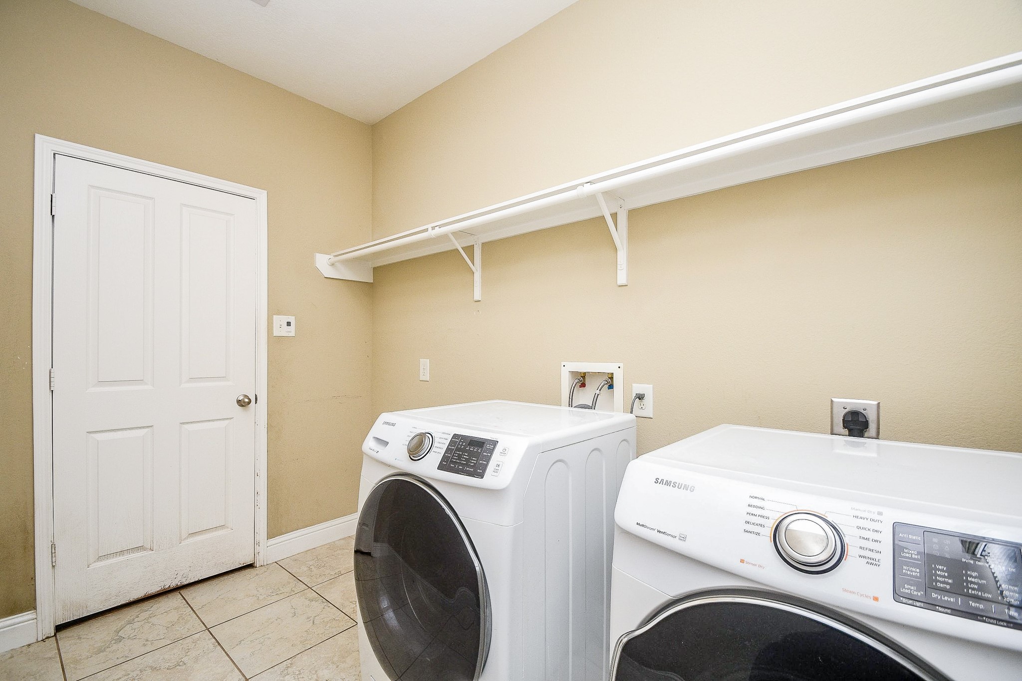 8343 Sedona Ridge Drive Property Photo 6