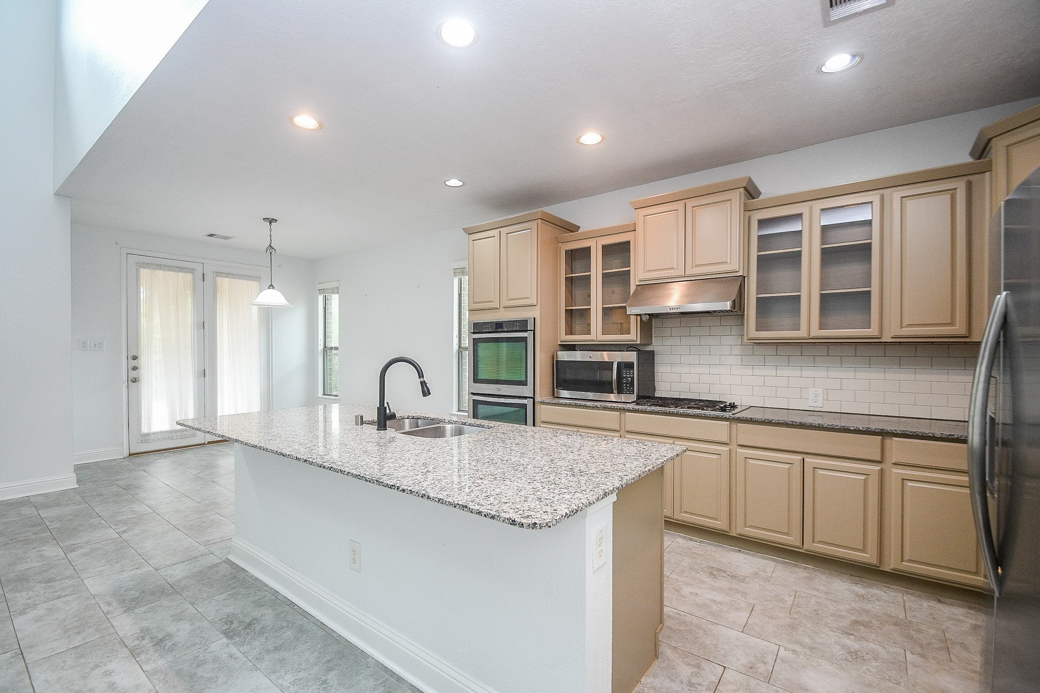 8343 Sedona Ridge Drive Property Photo 8