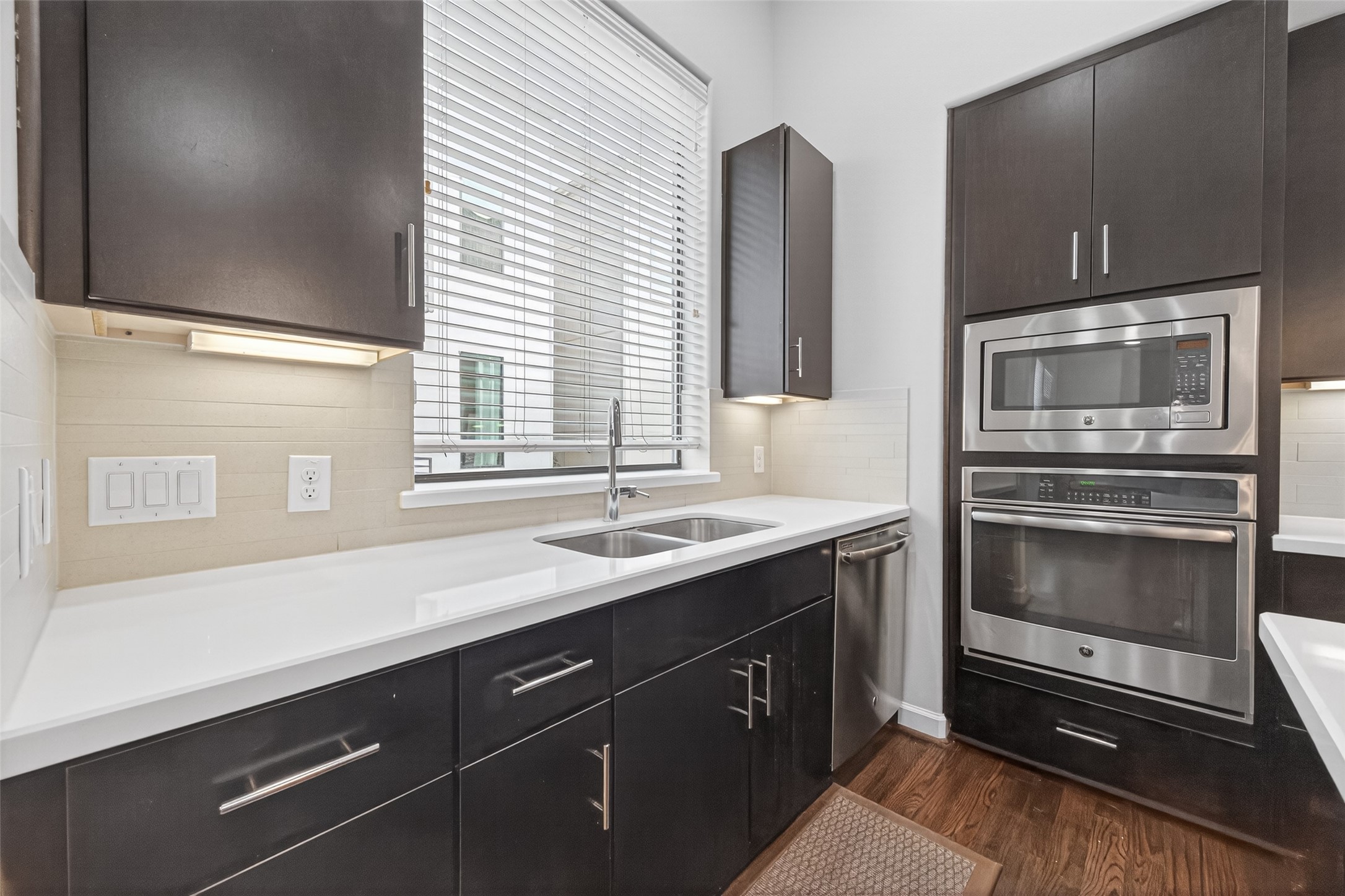 5313 Inker Street Property Photo 11