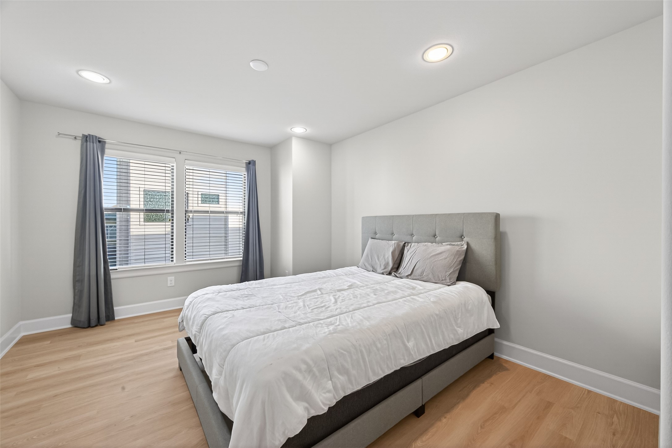 5313 Inker Street Property Photo 27