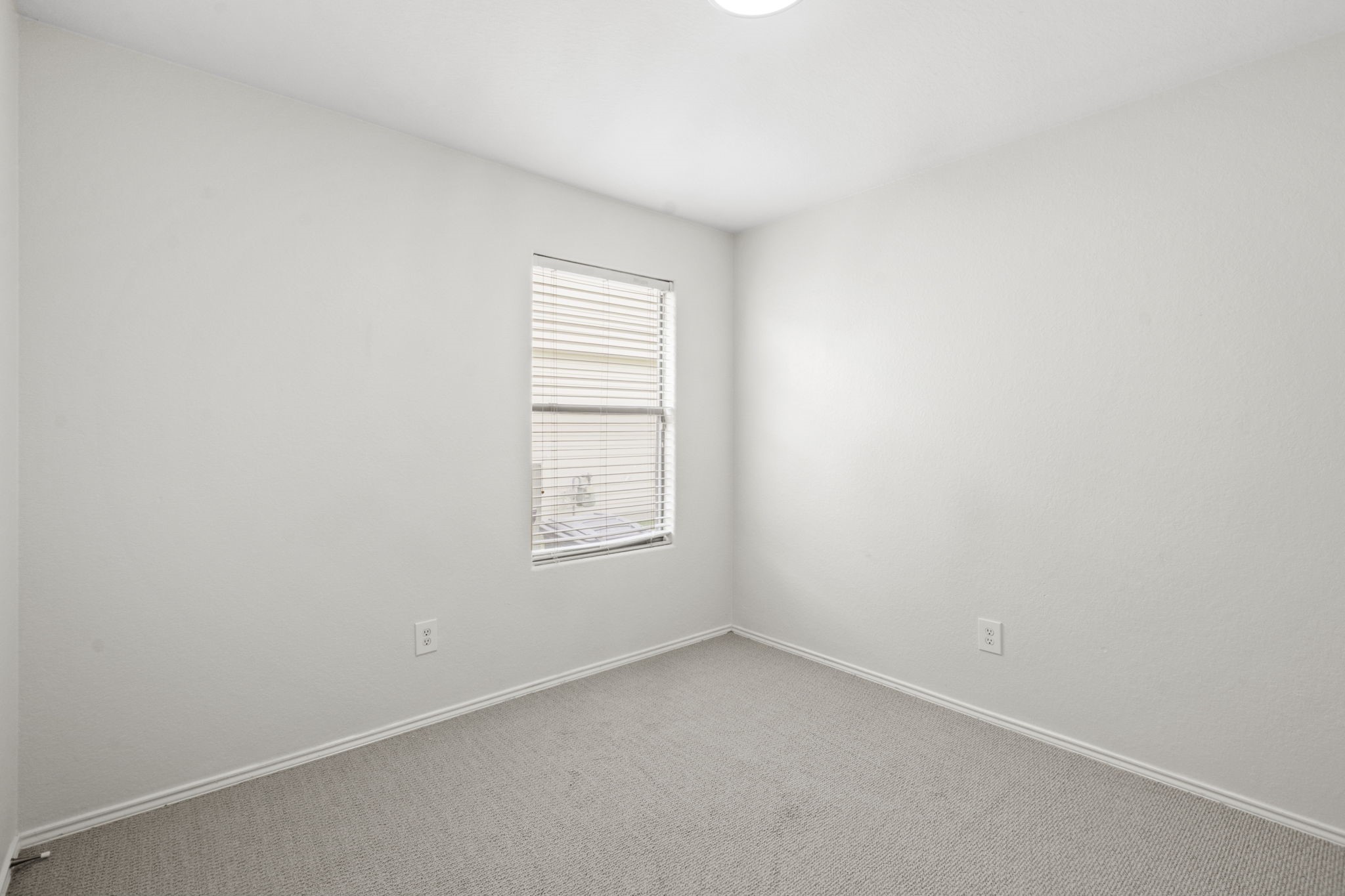 7910 Buffalo View Lane Property Photo 14