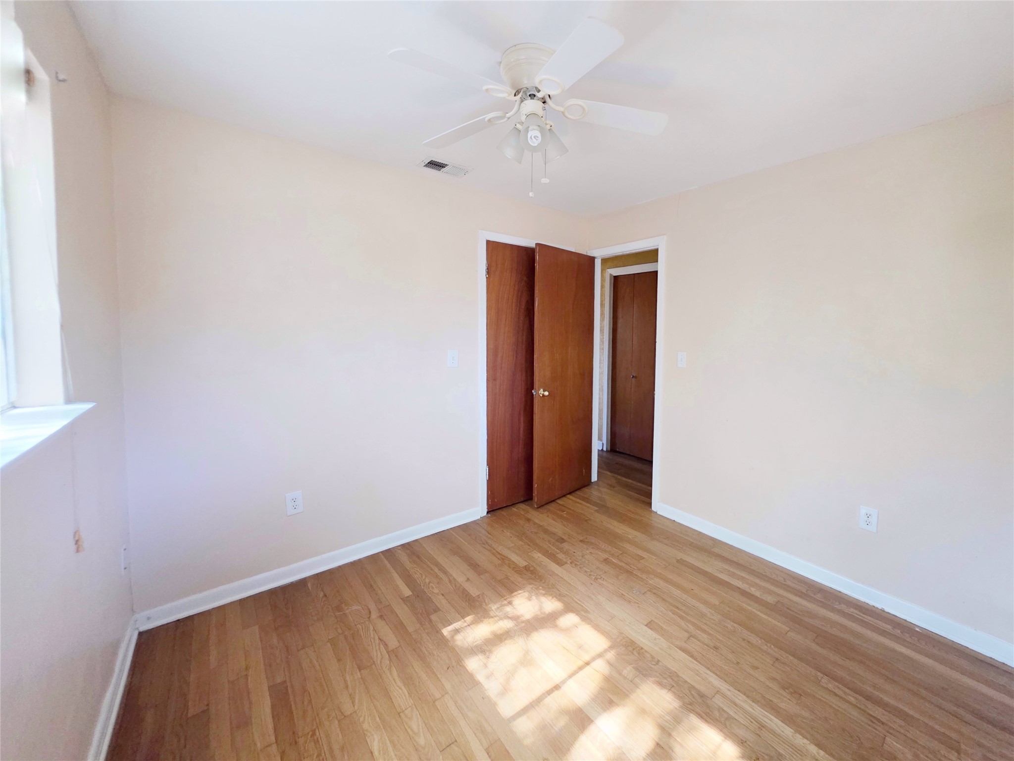 111 S Harvey House Road Property Photo 13
