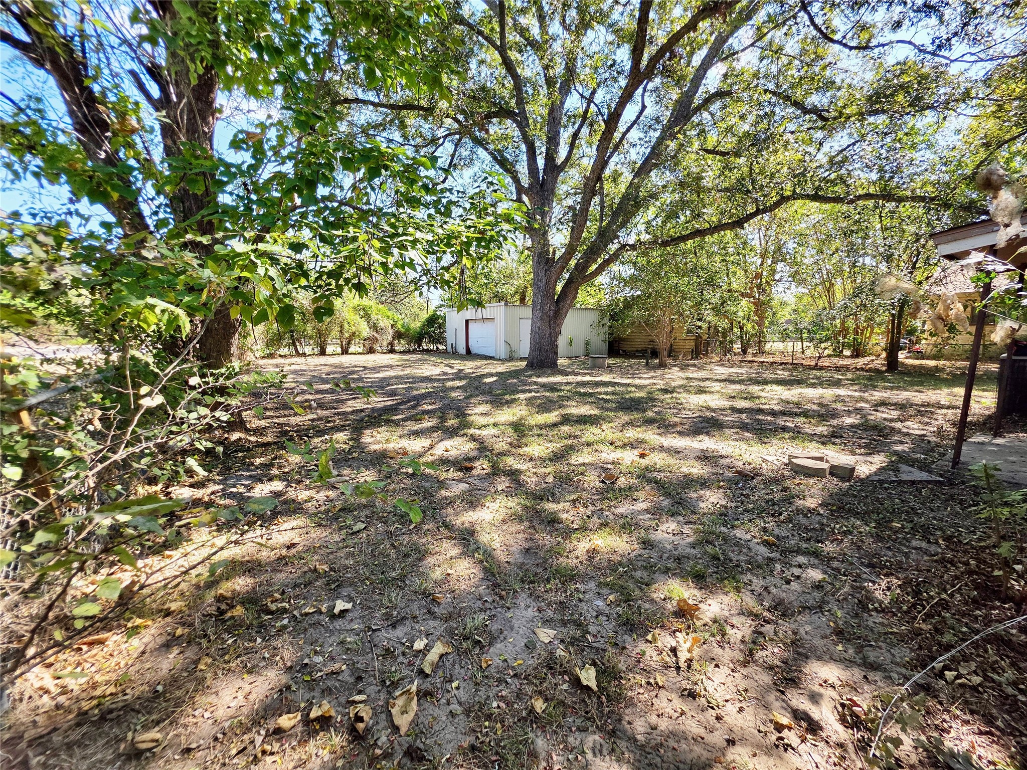 111 S Harvey House Road Property Photo 16