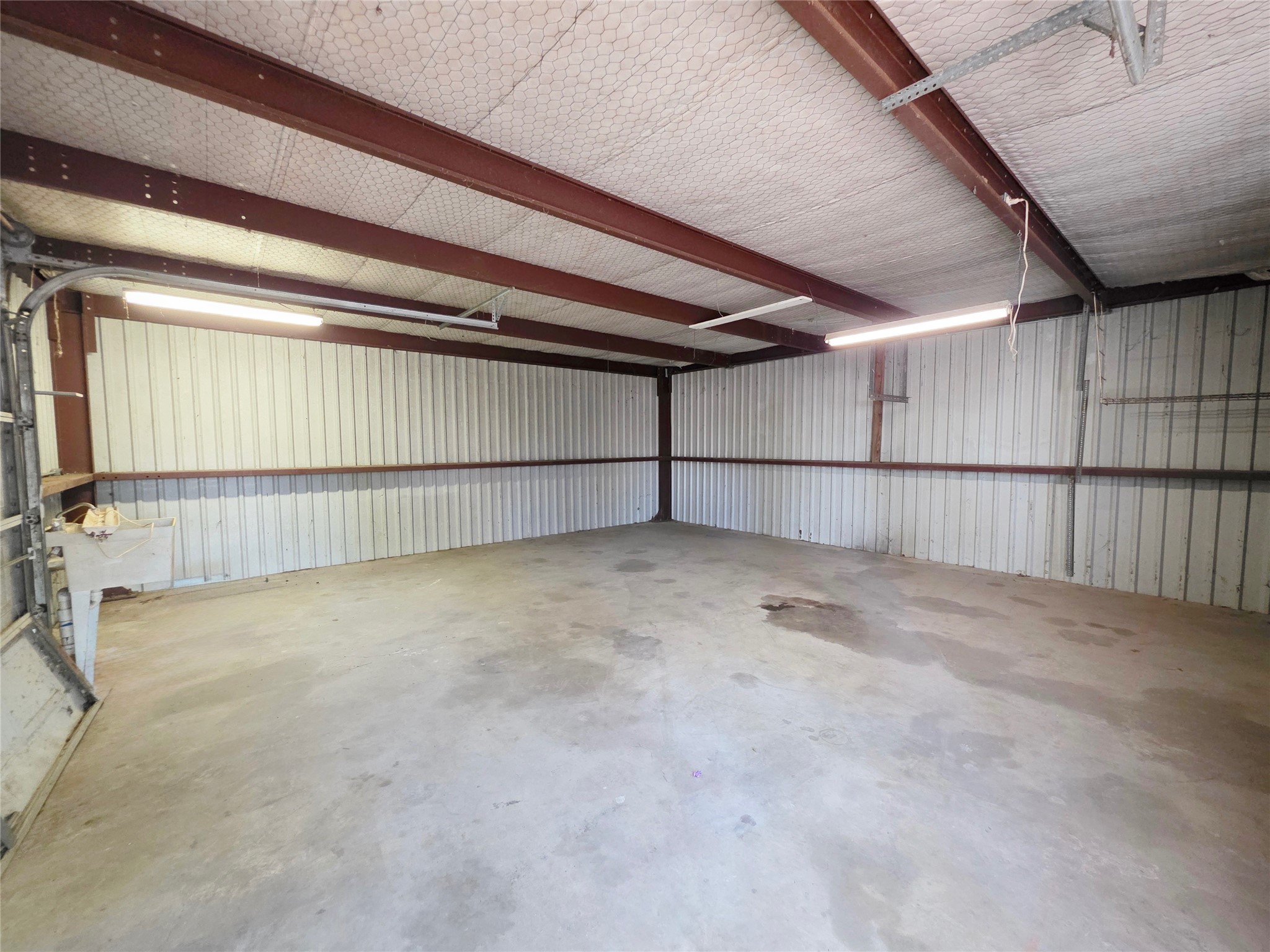 111 S Harvey House Road Property Photo 20