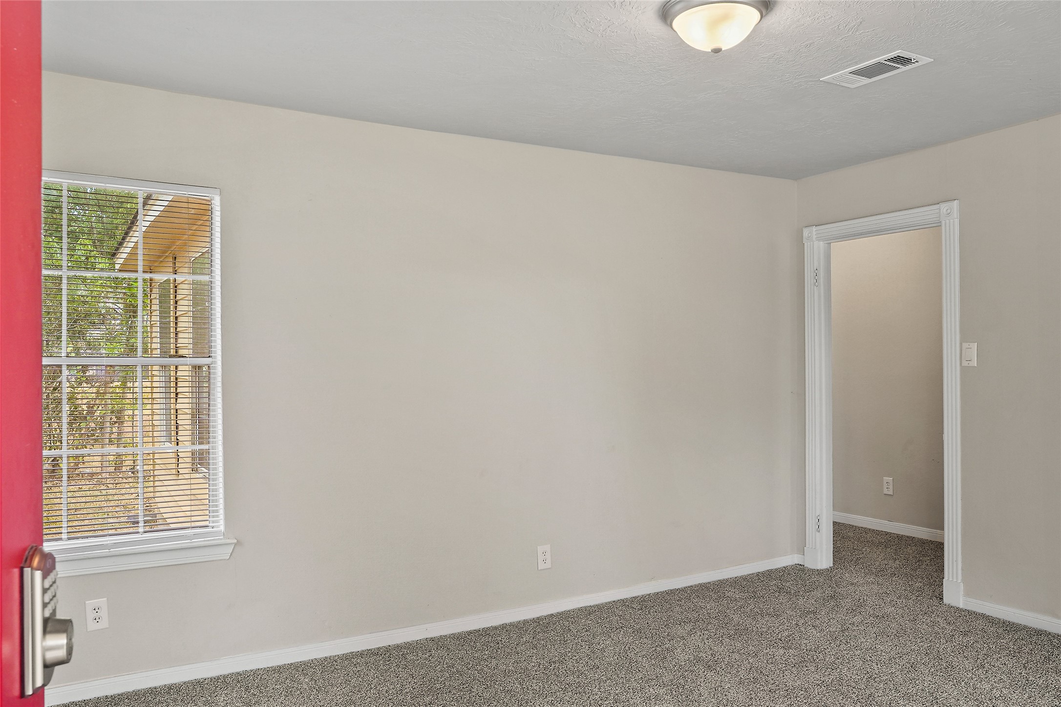 1210 Scott Street Property Photo 2