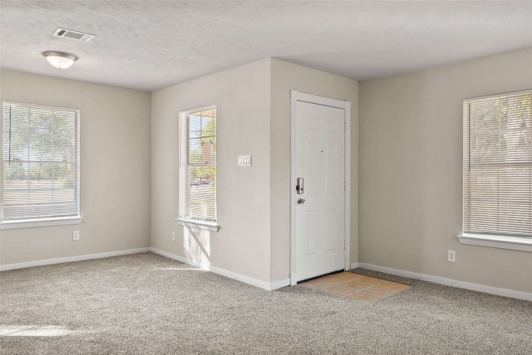 1210 Scott Street Property Photo 6